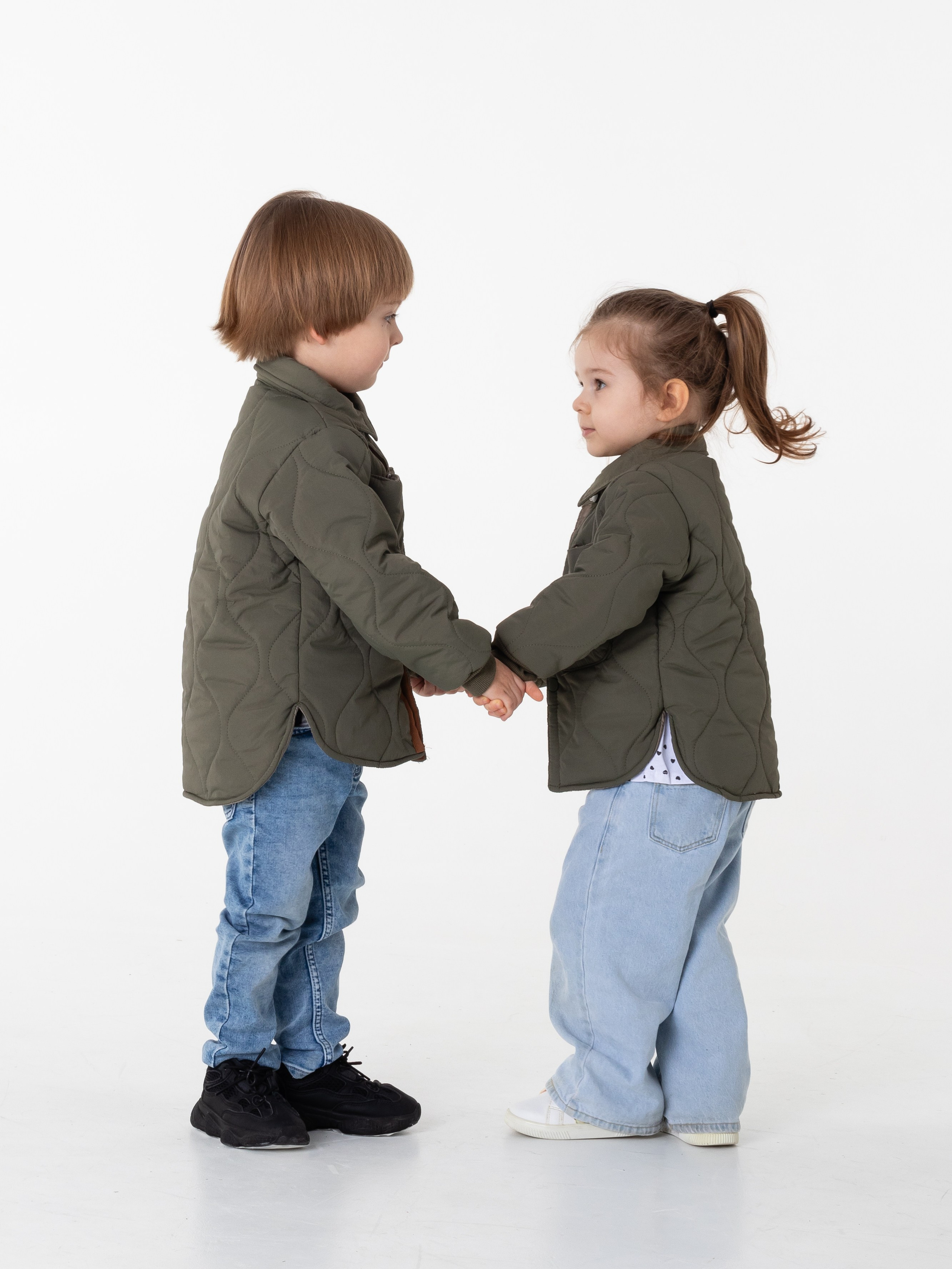 Детские куртки. Фотограф в Краснодаре Арина Кудряшова