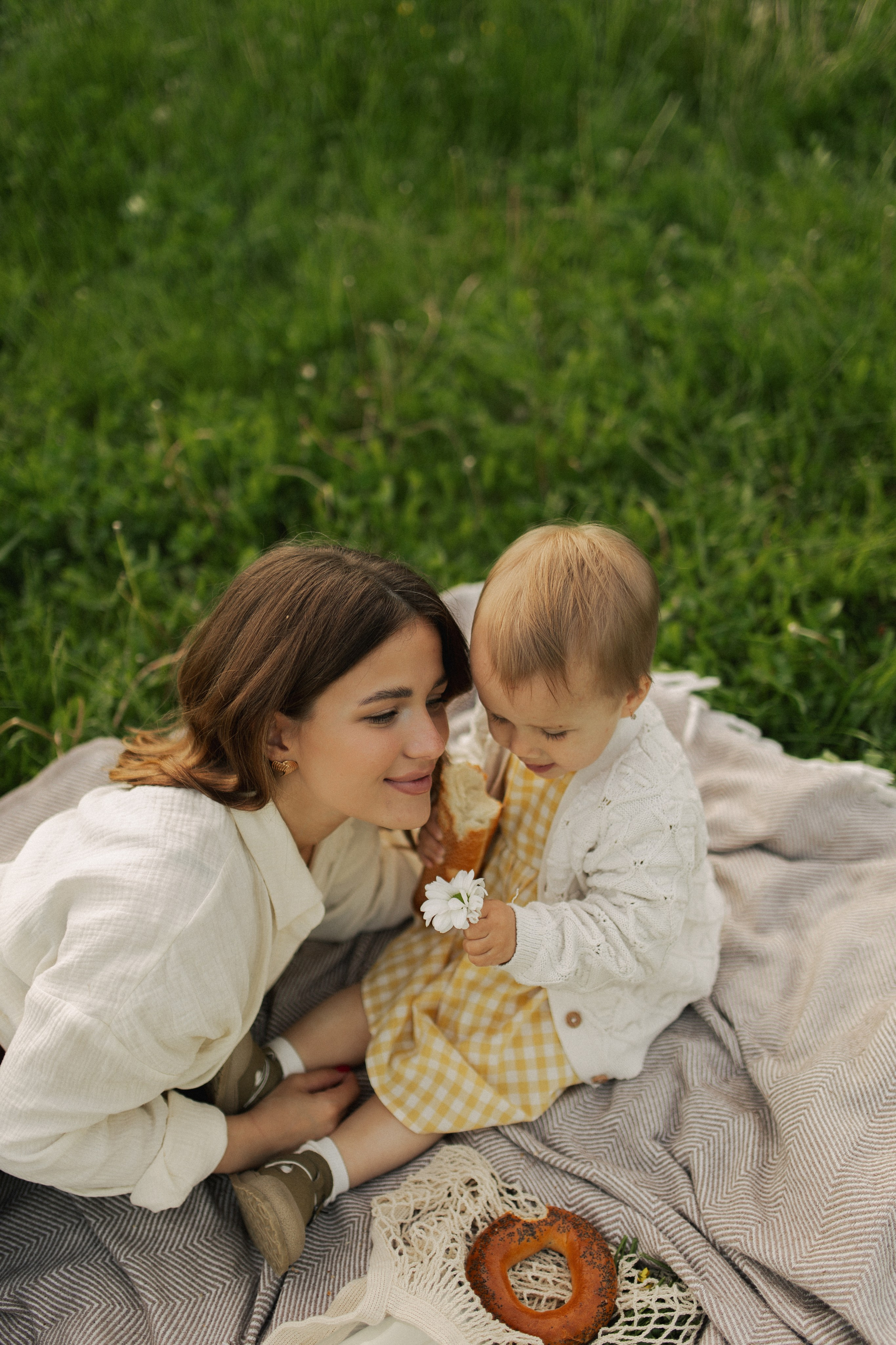 Лола и Софи. Главная