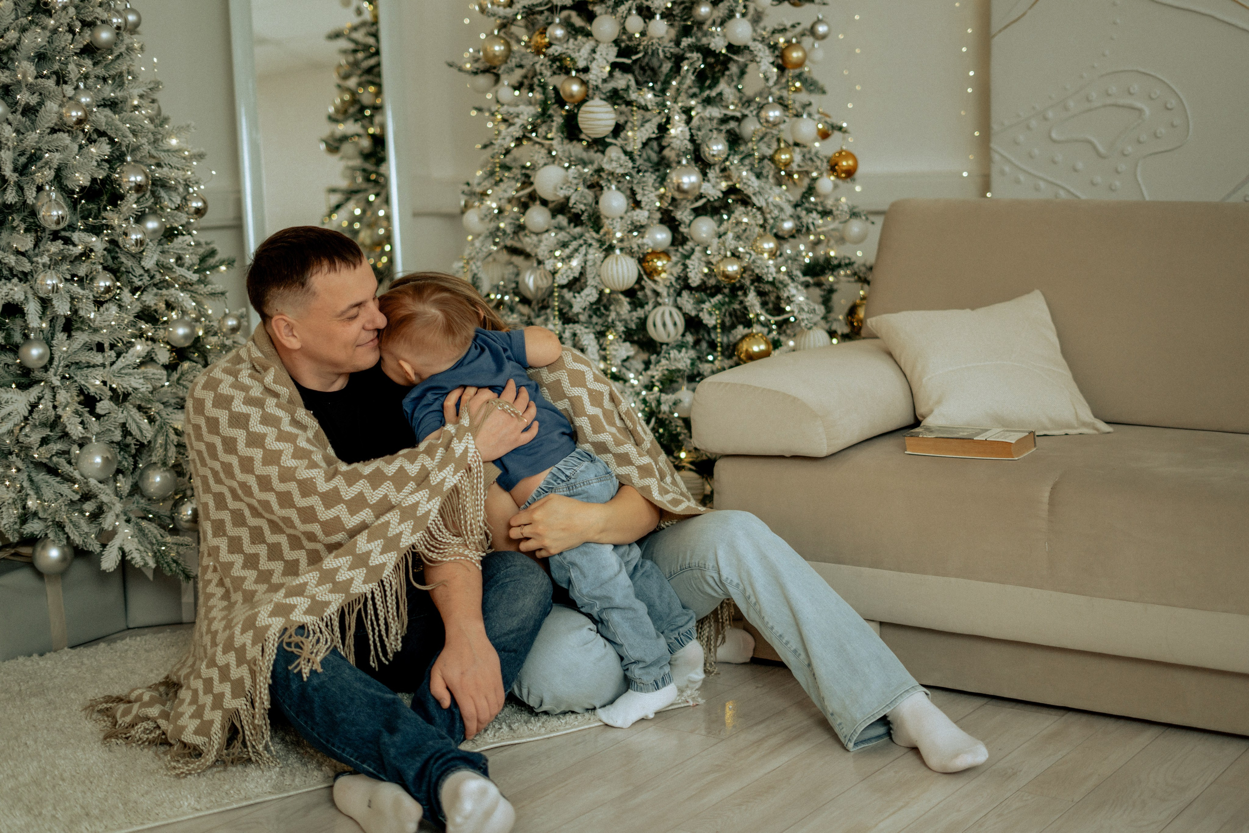 Студийная Новогодняя семейная съемка. Фотограф сахалин