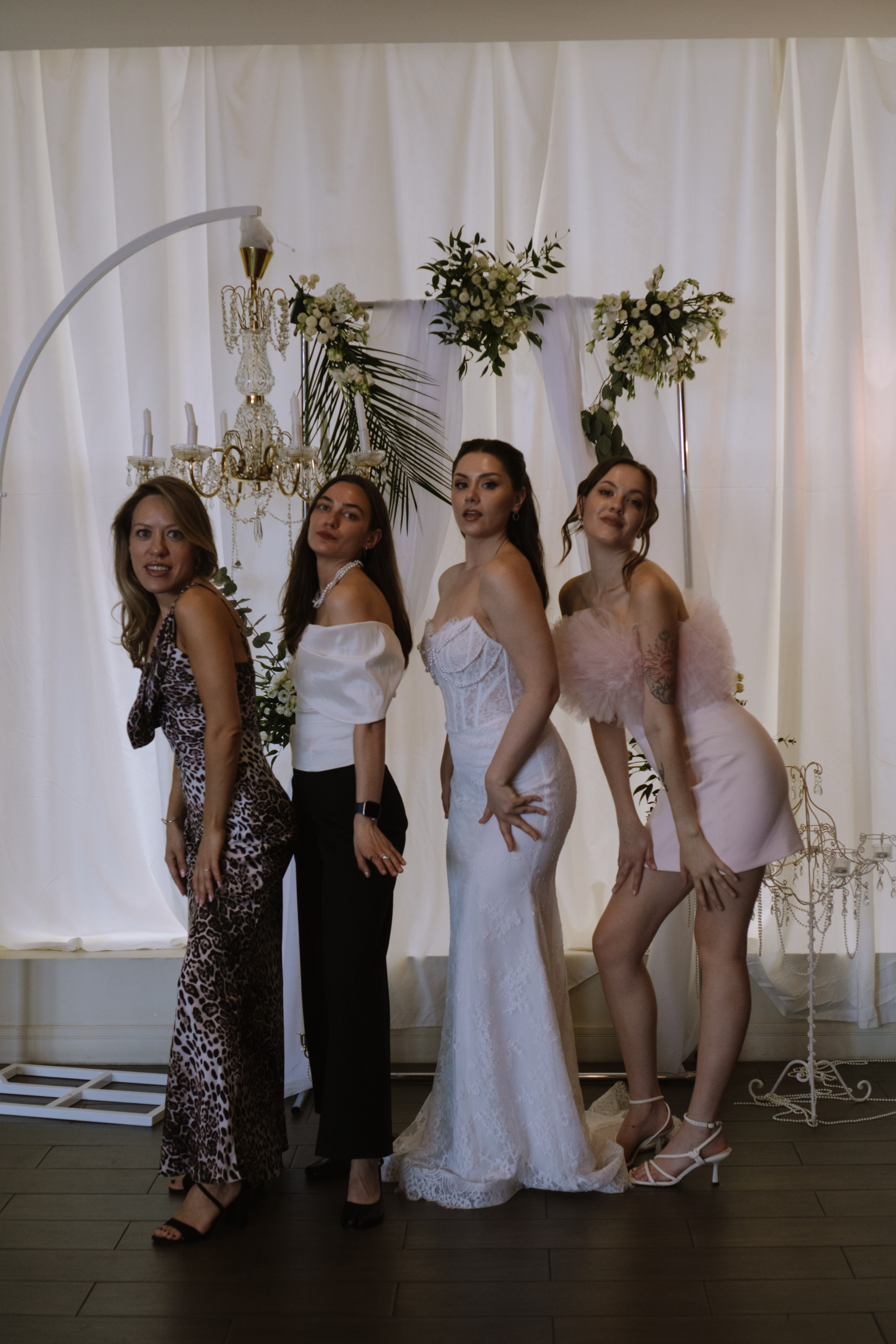 СВАДЕБНЫЙ БАНКЕТ НА ВЛАДИМИРСКОЙ В САНКТ-ПЕТЕРБУРГЕ (КАМЕРНАЯ СВАДЬБА). Профессиональный фотограф, Санкт-Петербург — Виктория Богомолова