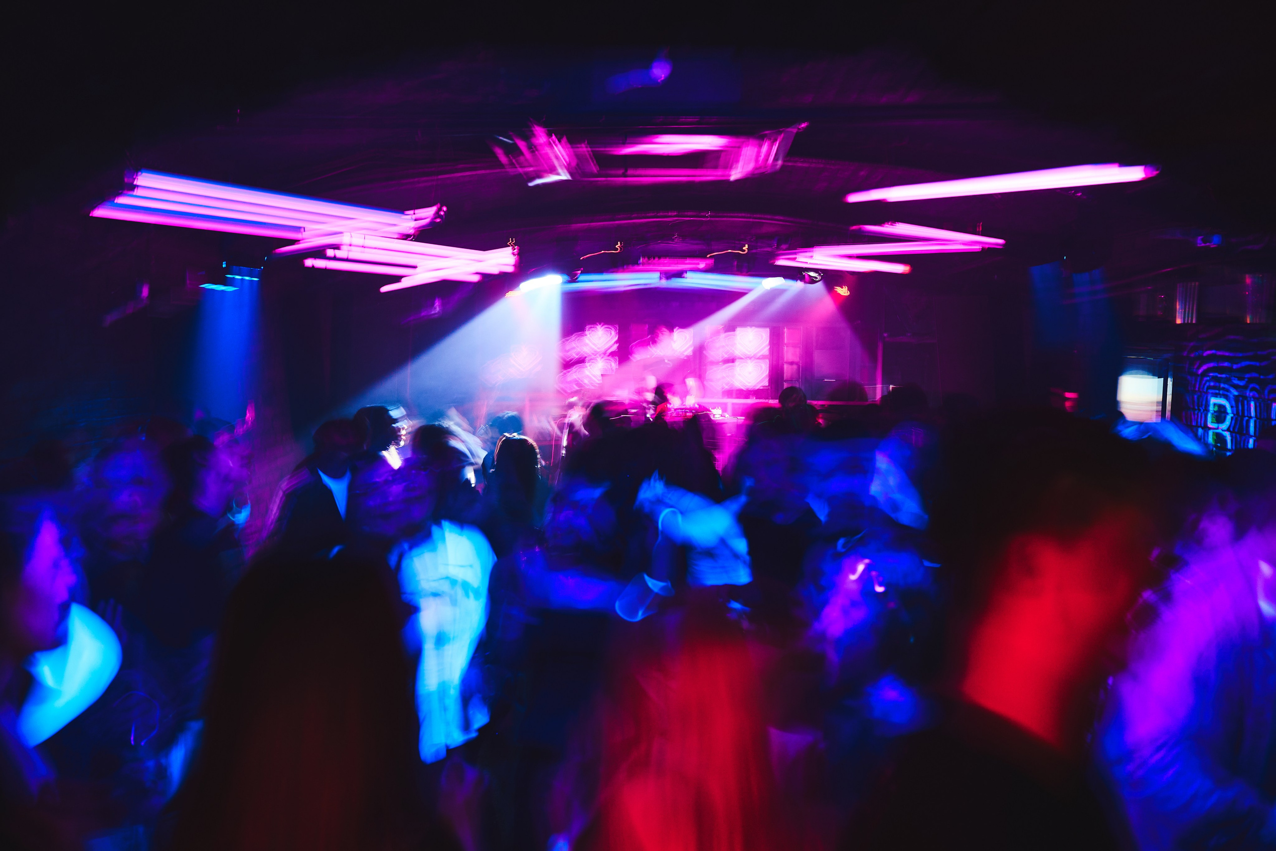 Ночной клуб BIBLIOTEKA. Репортажный, свадебный и портретный фотограф в Казани | Ринат Миниханов