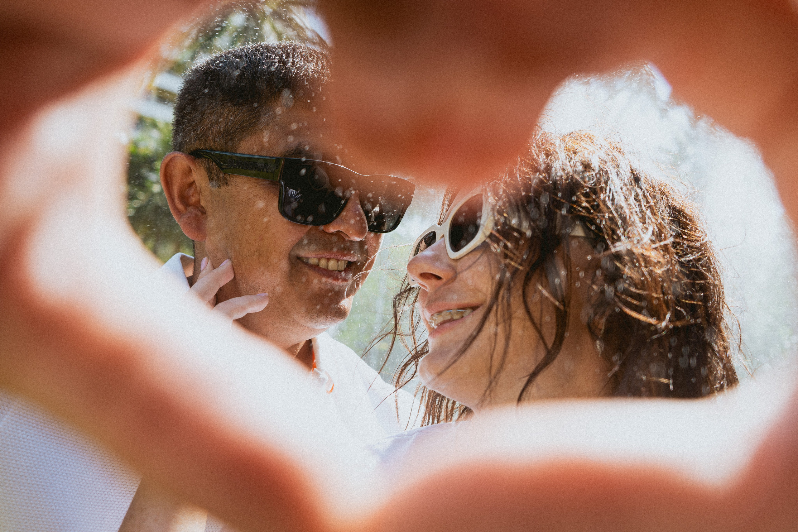 Семейная фотосъёмка на Пхукете – тепло, искренность и любовь вашей семьи на фотографиях. Ян Долматов — фотограф, видеограф и продюсер на Пхукете, Таиланд