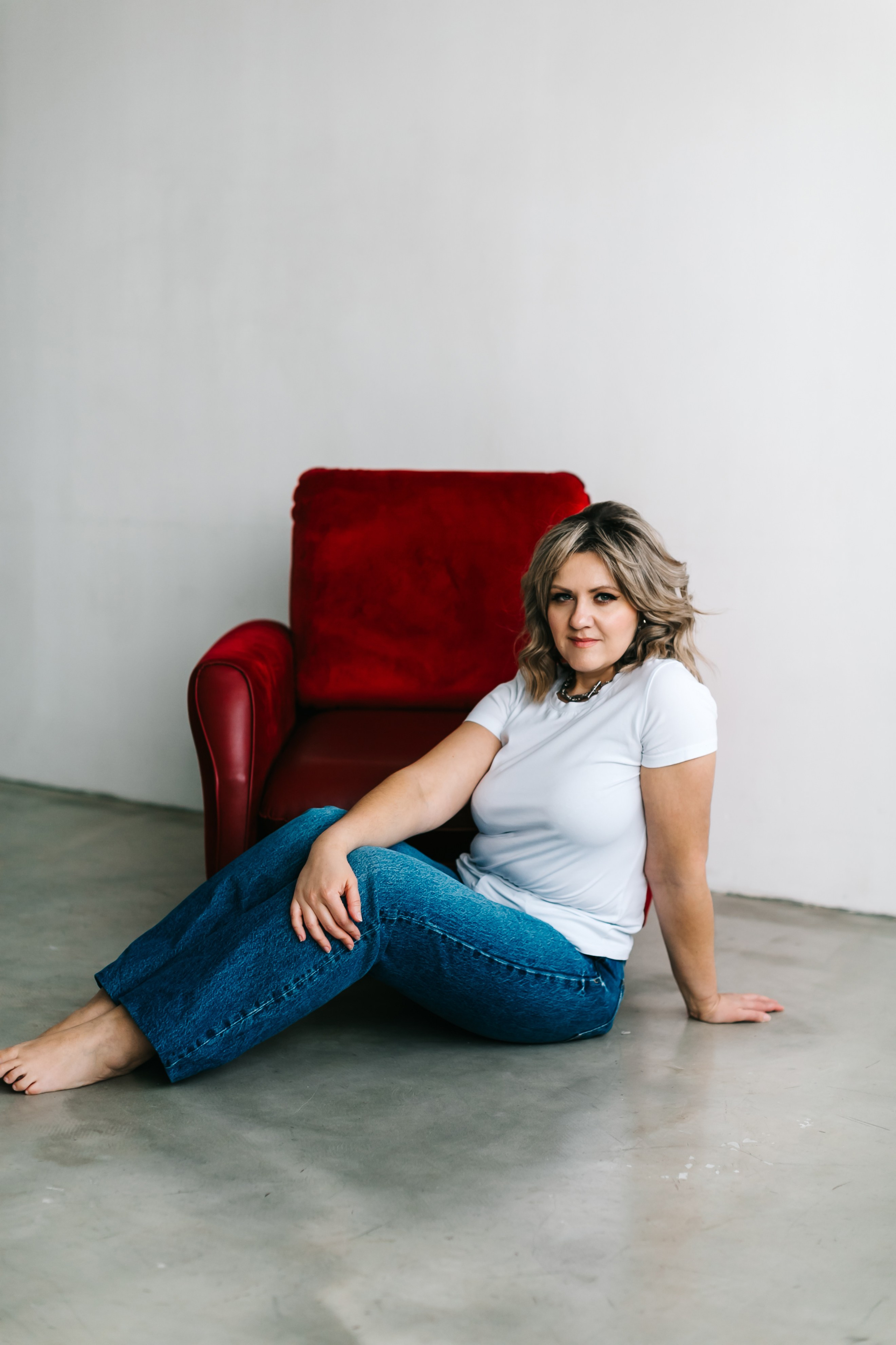 алёна малахова фотограф новосибирск семейный детский домашняя фотосессия в новосибирске день рождения репортажная съёмка фотосессия с лошадьми на конюшне деревня алтай  на природе фотосессия в детском саду мама и сын предложение руки и сердца идея  помолвка фотосессия берег закат детский день рождения годик торт аниматор лофт игровая продолжение следует prodoljenie_sleduet_  корпоратив тимбилдинг первоклашка линейка  контент  бизнес портрет оперный новат франция берет весна девушка