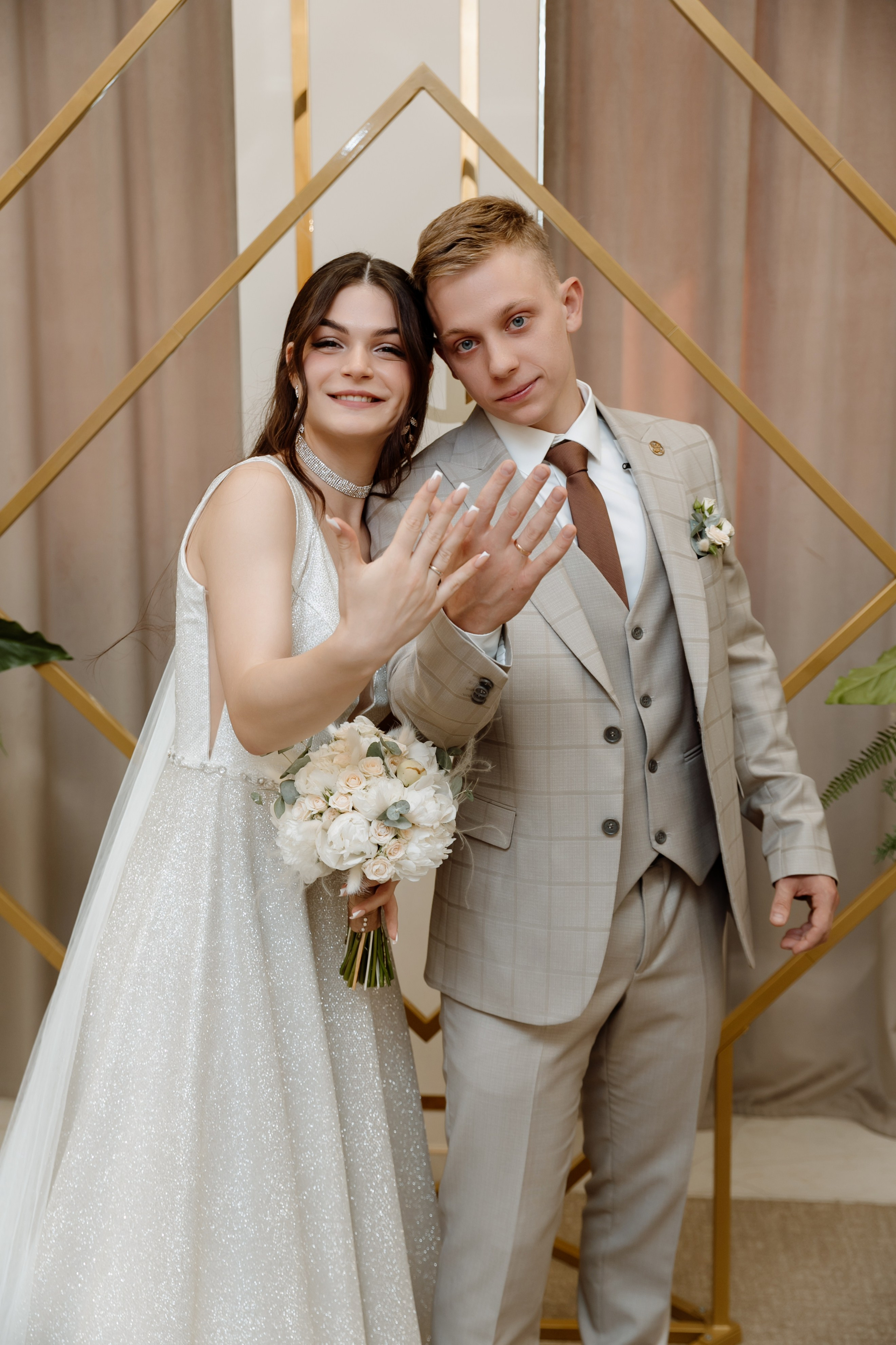 Оксана и Артём. Профессиональный фотограф Надежда Антонова