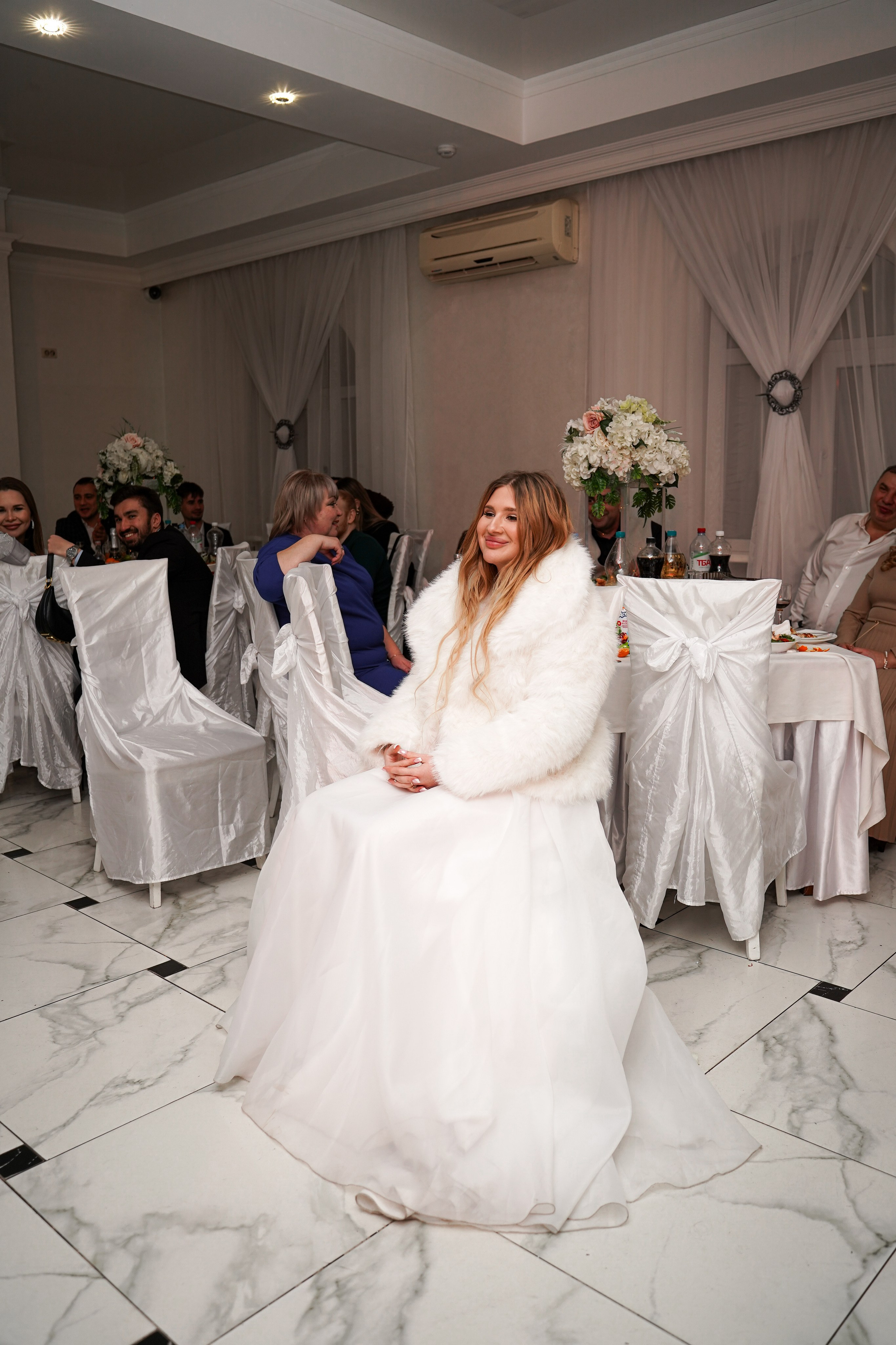 Свадебный банкет в ресторане «Верона». Свадебный фотограф в Ростове-на-Дону. Таинство Крещения и Венчания, семейные фотосессии. Алёна Чёботова