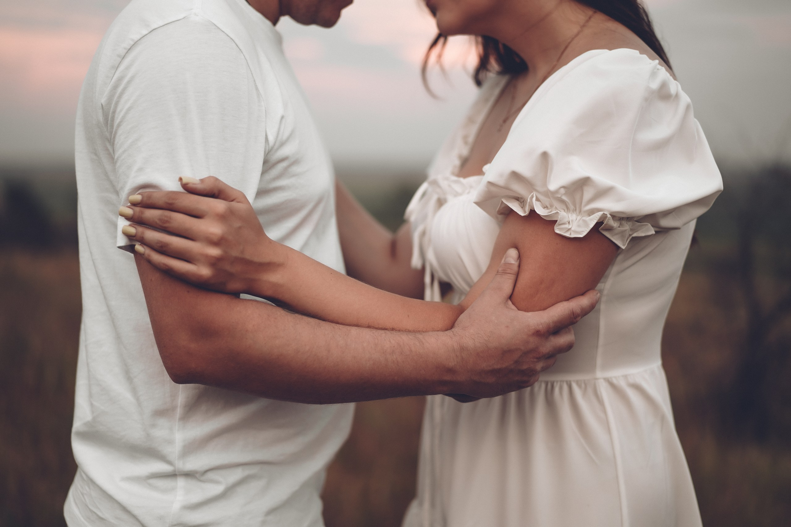 Уличная семейная фотосессия в Ростове-на-Дону. Фотограф Аксай, Новочеркасск. Свадебный фотограф в Ростове-на-Дону. Таинство Крещения и Венчания, семейные фотосессии. Алёна Чёботова