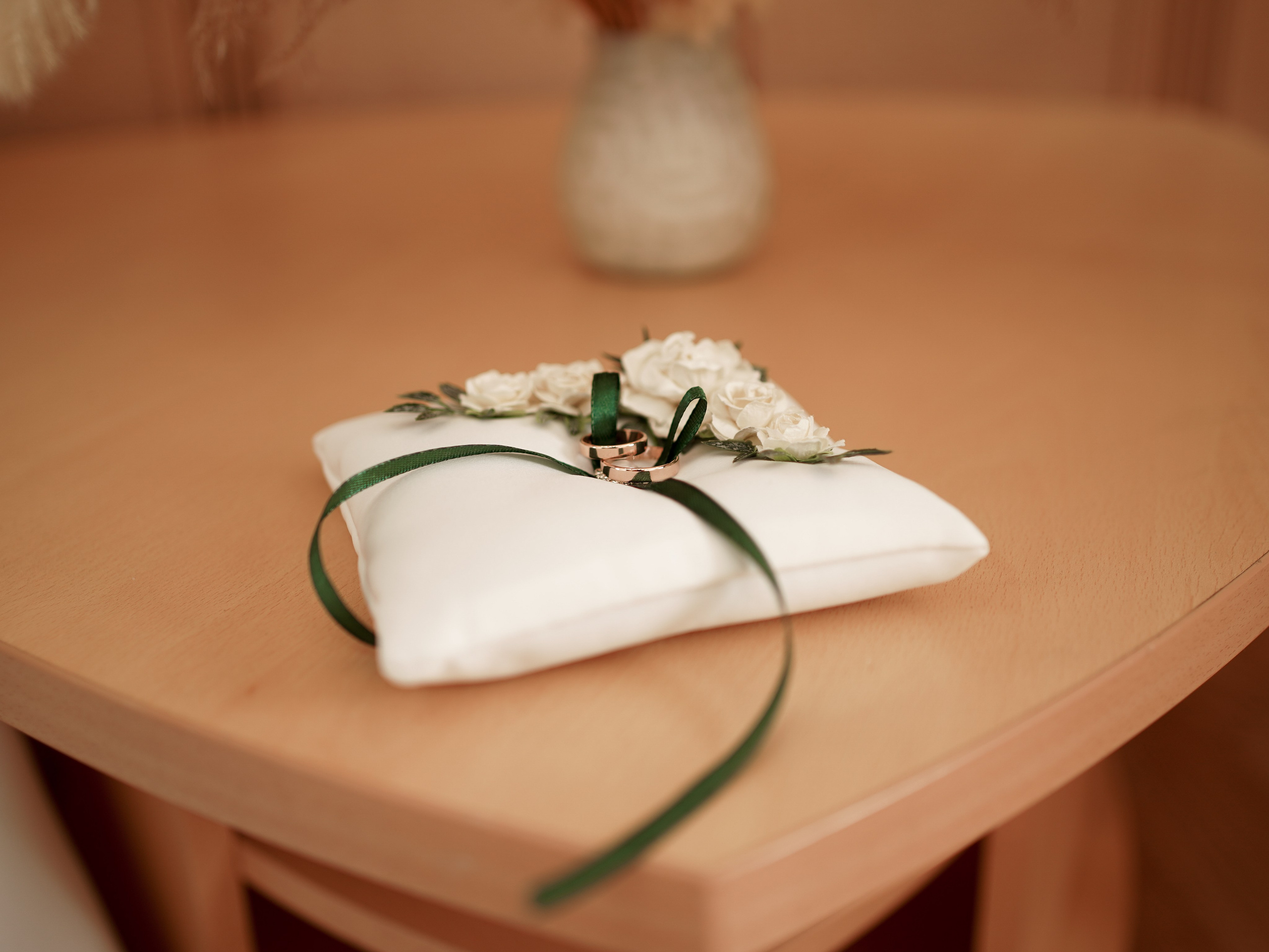 Свадебная фотосессия в Пролетарском ЗАГСе. Свадебный фотограф в Ростове-на-Дону. Таинство Крещения и Венчания, семейные фотосессии. Алёна Чёботова