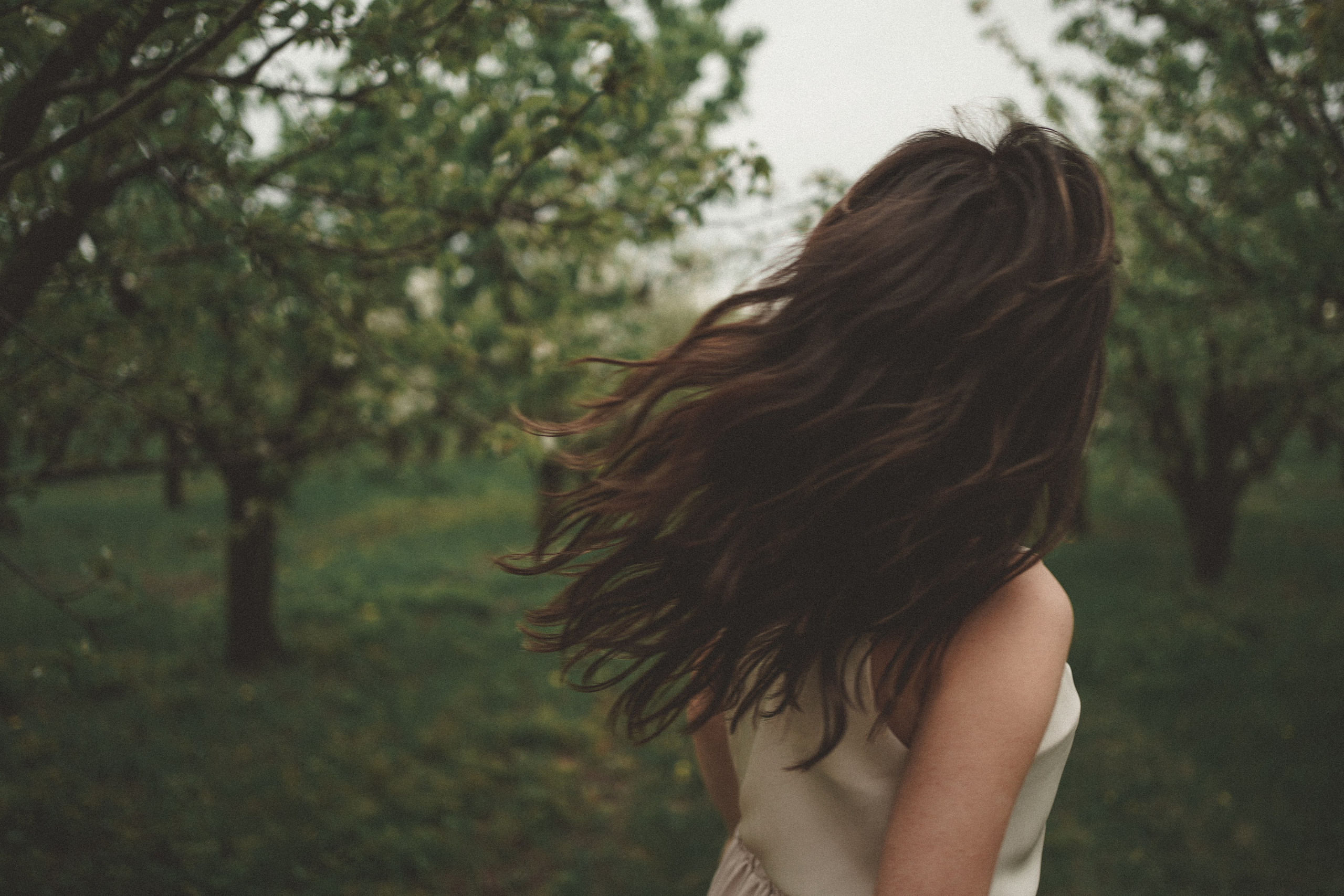 Фотосессия в цветущем саду в пос. Мускатный. Фотограф Ростов-на-Дону. Свадебный фотограф в Ростове-на-Дону. Таинство Крещения и Венчания, семейные фотосессии. Алёна Чёботова