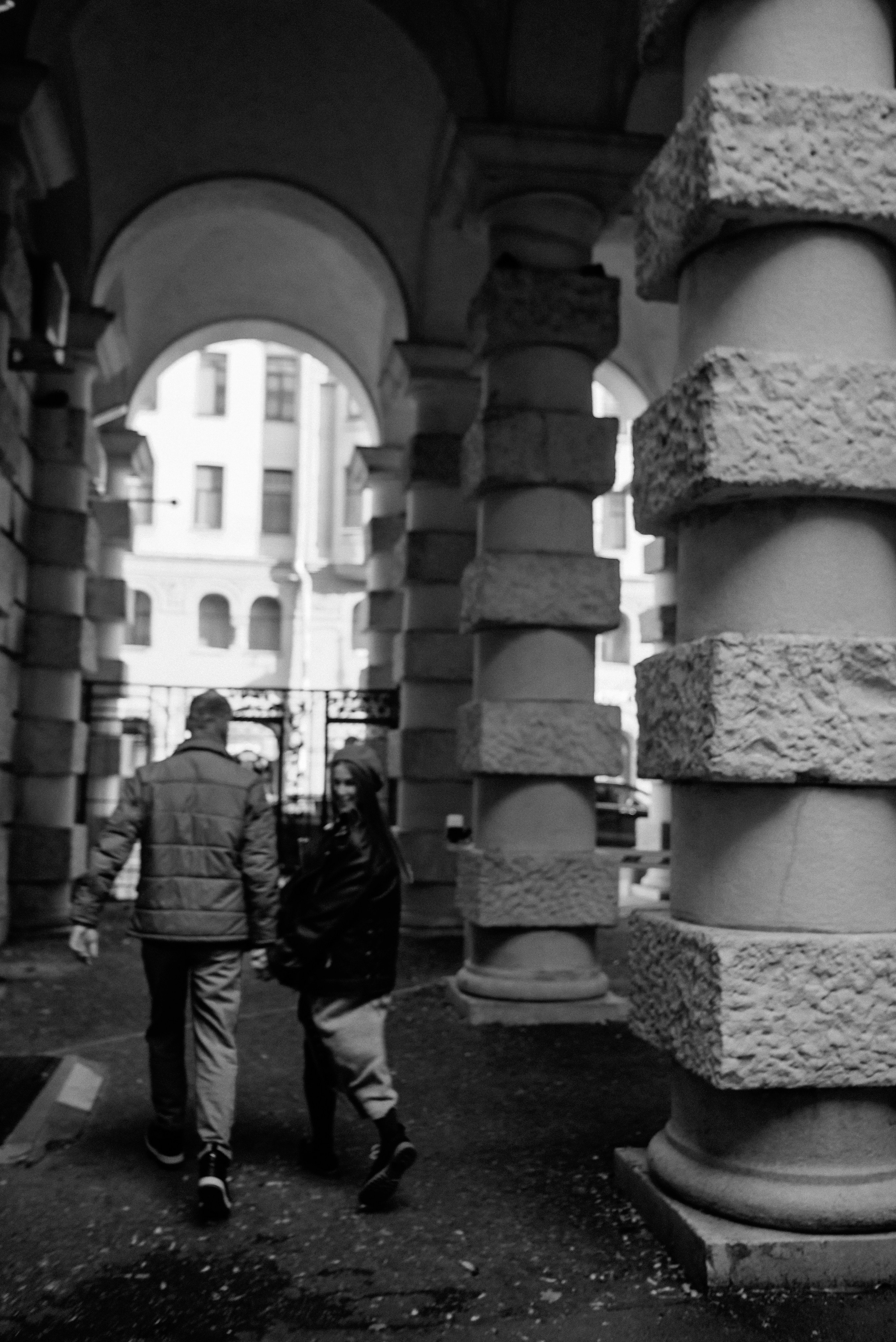 Люба и Коля. Осень на Петроградке. Свадебный фотограф в Санкт-Петербурге София Шубик