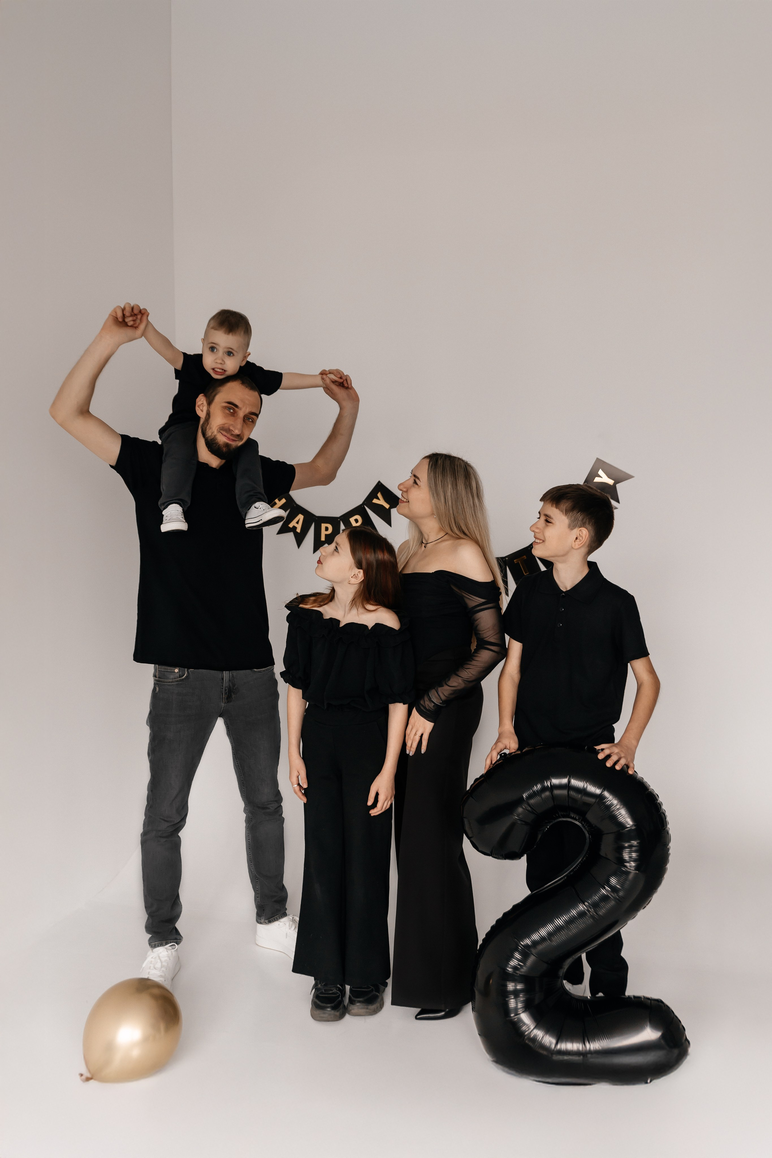 Владу 2 годика. Семейный фотограф Минск Усова Ольга