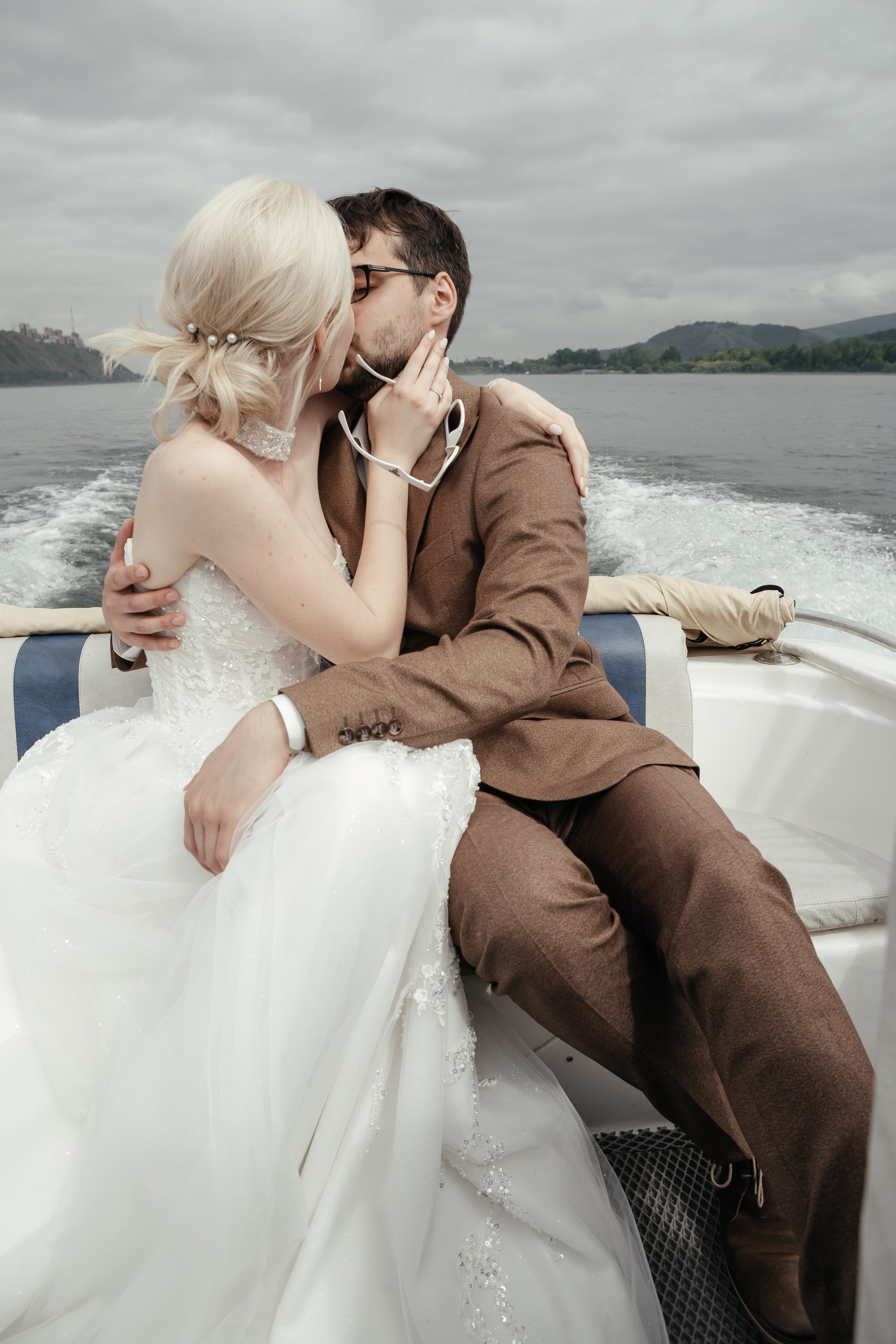 Прогулки на катере по Енисею Красноярск