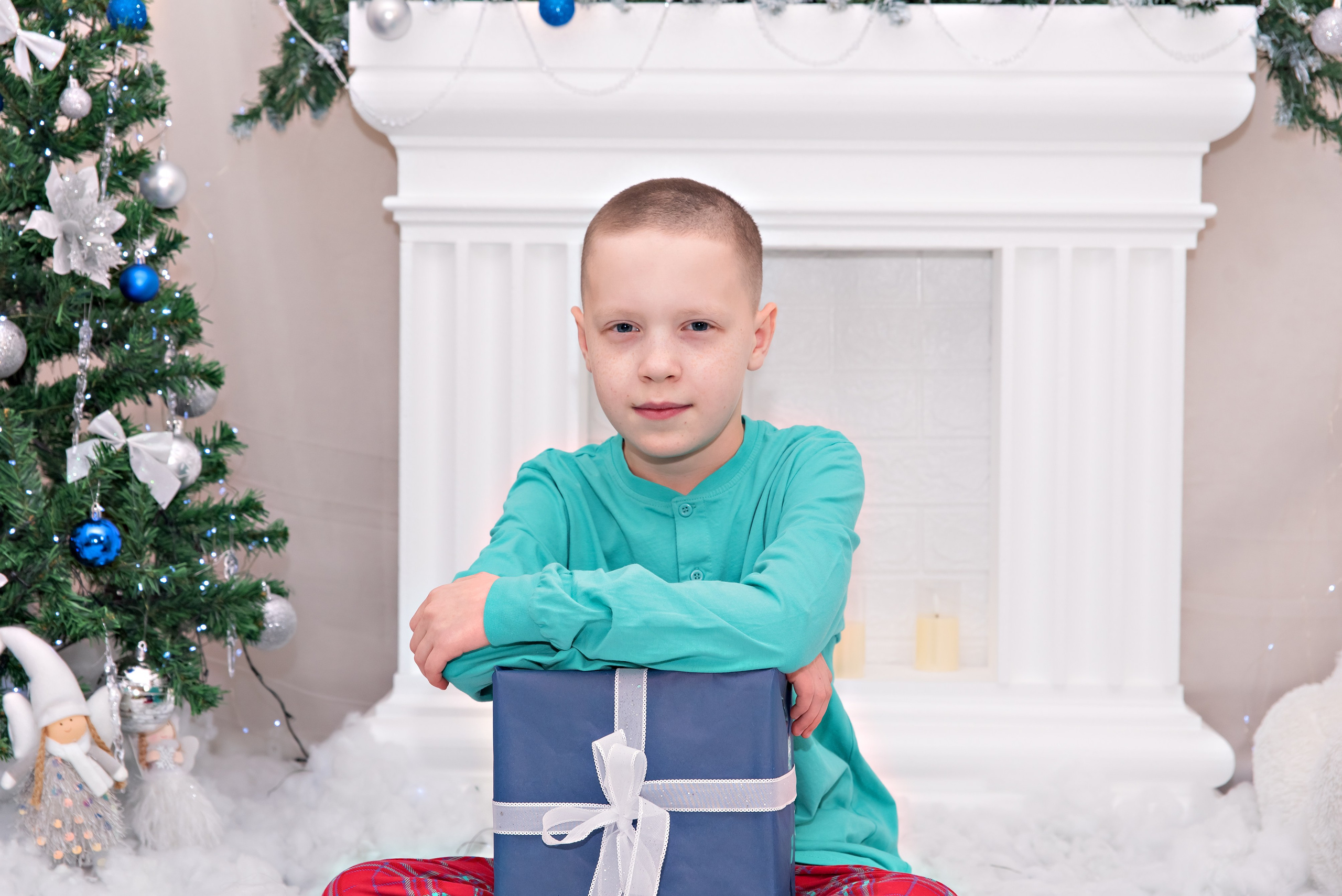 Новогодняя семейная фотосессия для большой и дружной семьи Кристины Данелькевич. Свадебный и семейный фотограф в Кыштыме Челябинске Марина Шигапова