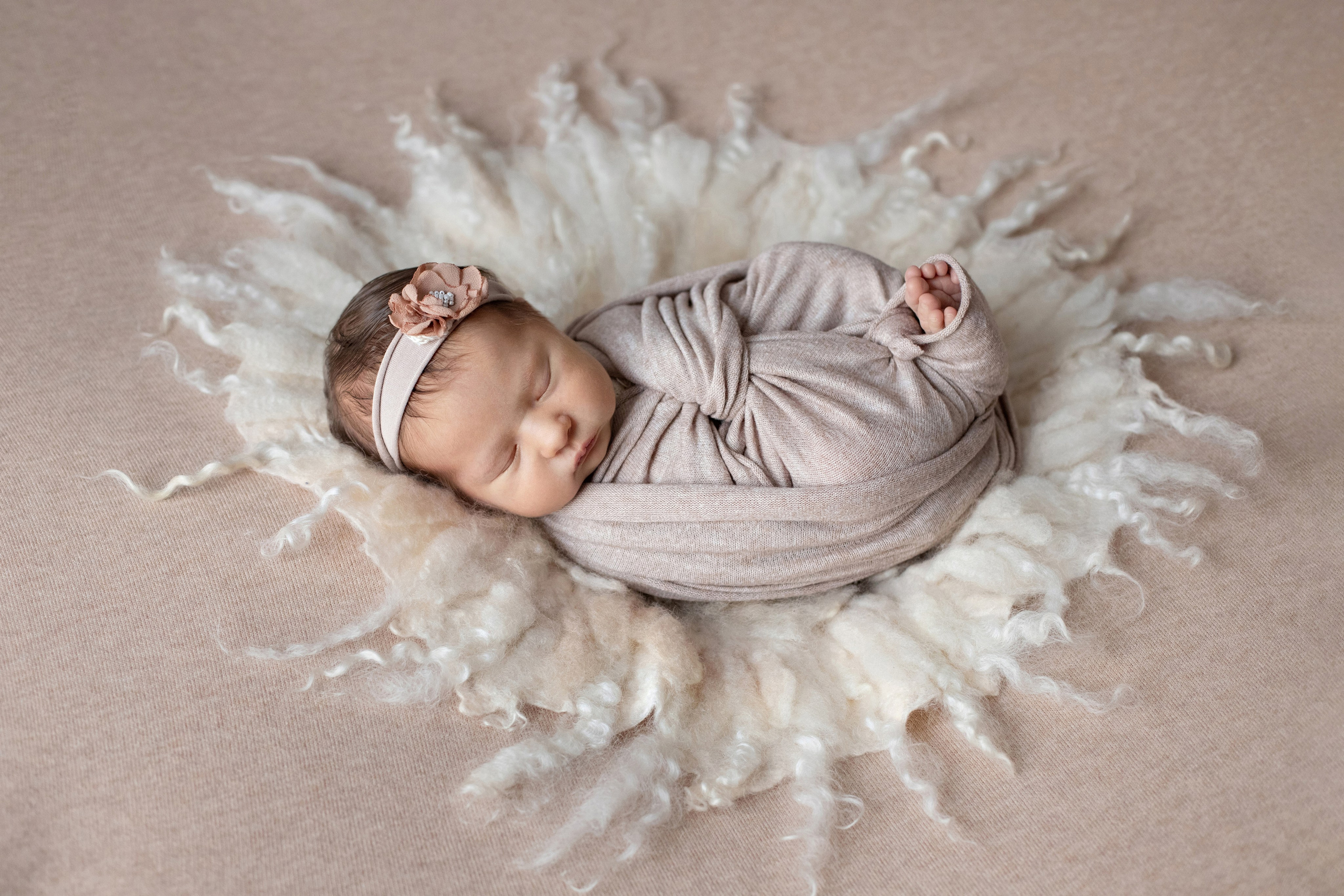 Валерия Итого (Варвара). Фотограф новорожденных в Екатеринбурге Татьяна Продан