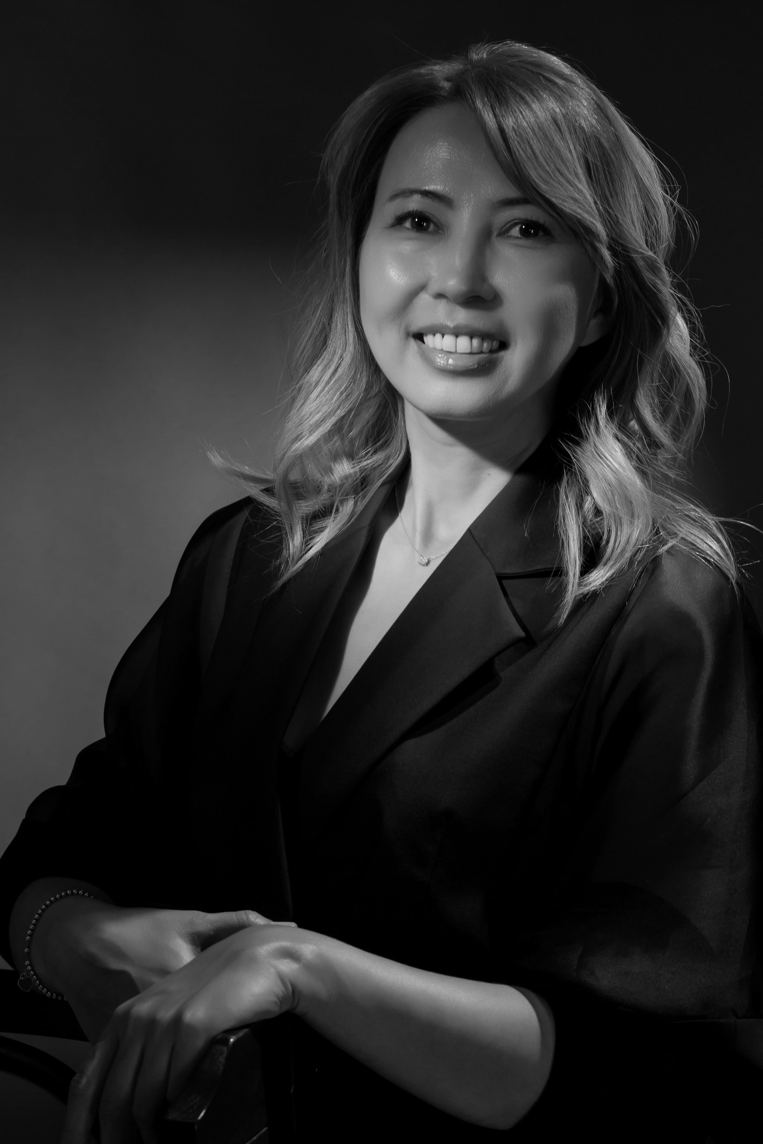 ЧБ портреты. Фотостудия Алматы. Фотосъемка Алматы. Фотосессия Алматы. Фотокурсы. Обучение фотографии. Аренда студии