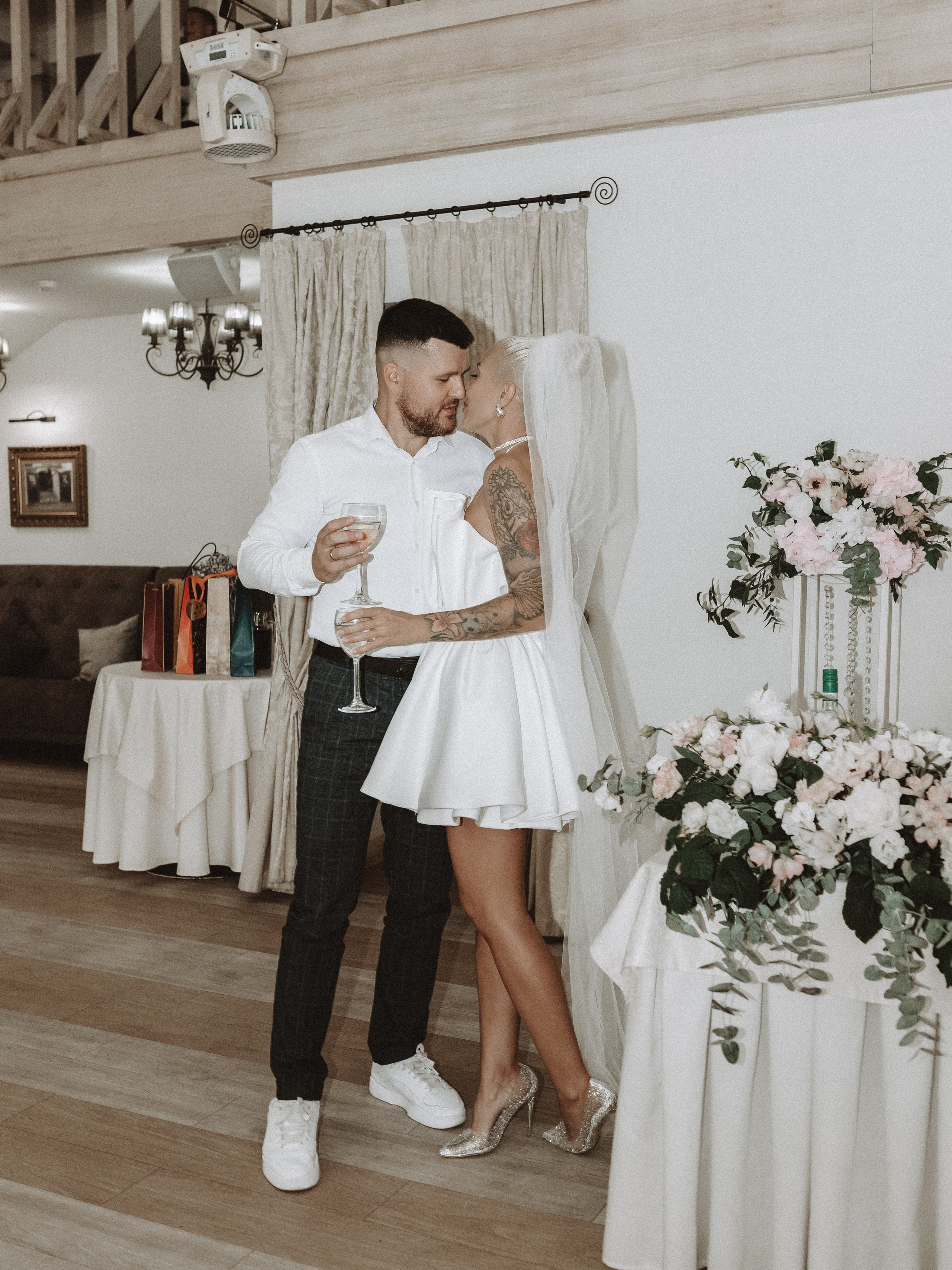 Свадебный фотограф в Рамоде, Новосибирск | Яна Иванова. Семейный и свадебный фотограф в Новосибирске Иванова Яна