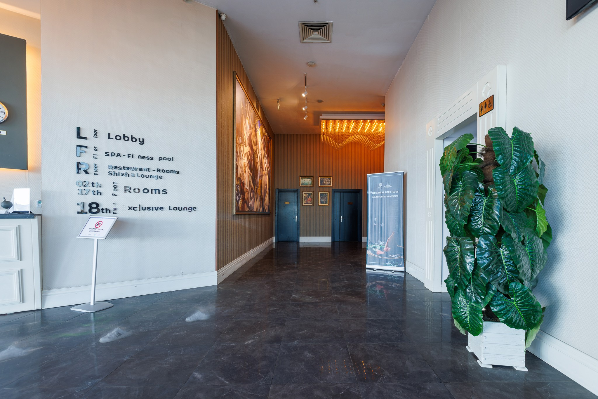 SKY TOWER (METRO CITY). Режиссёр, клипмейкер, фотограф — Андрей Охота