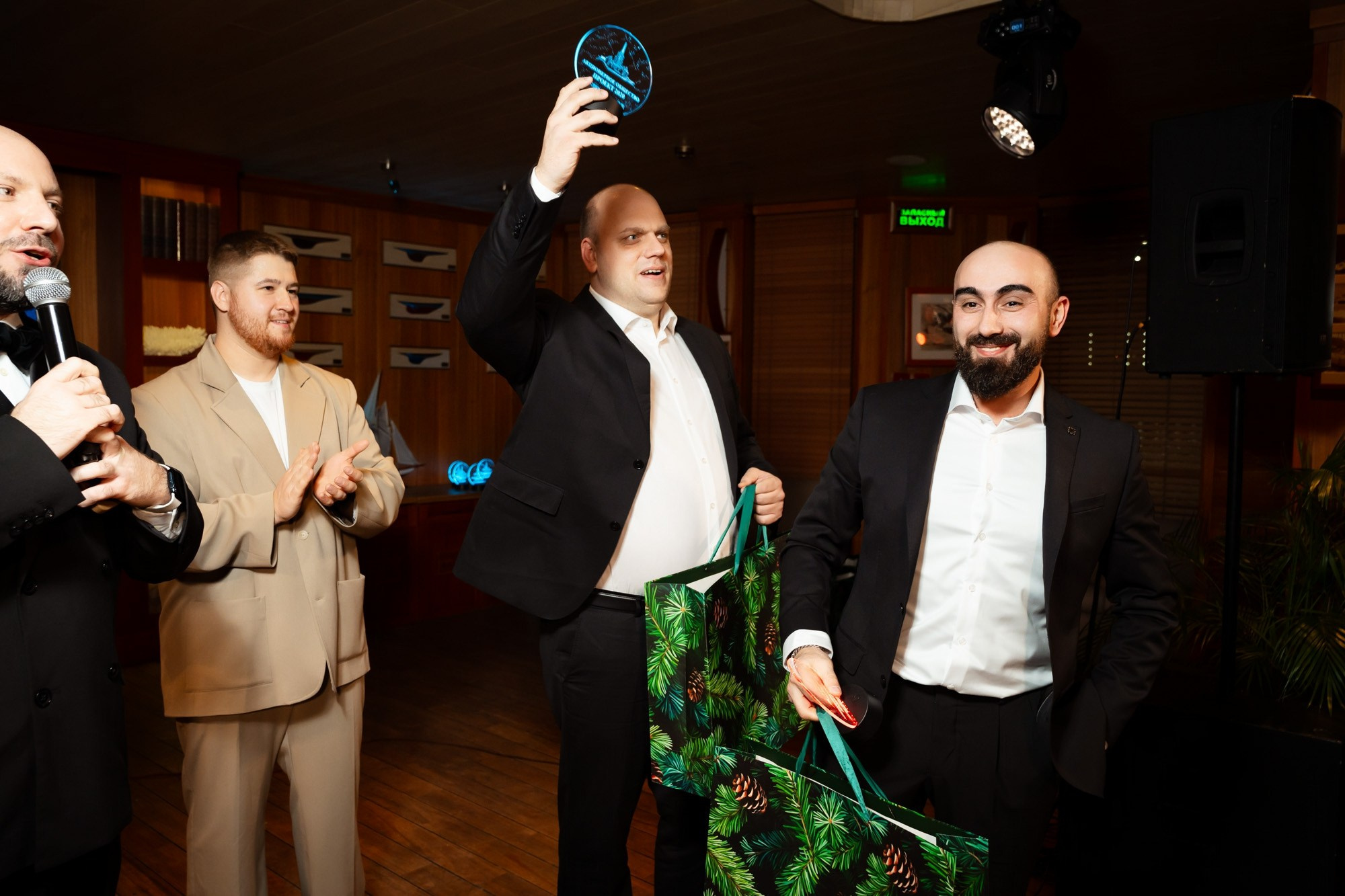Новогодний корпоратив 2026. Проект 2020. Фотограф Павел Сердюков