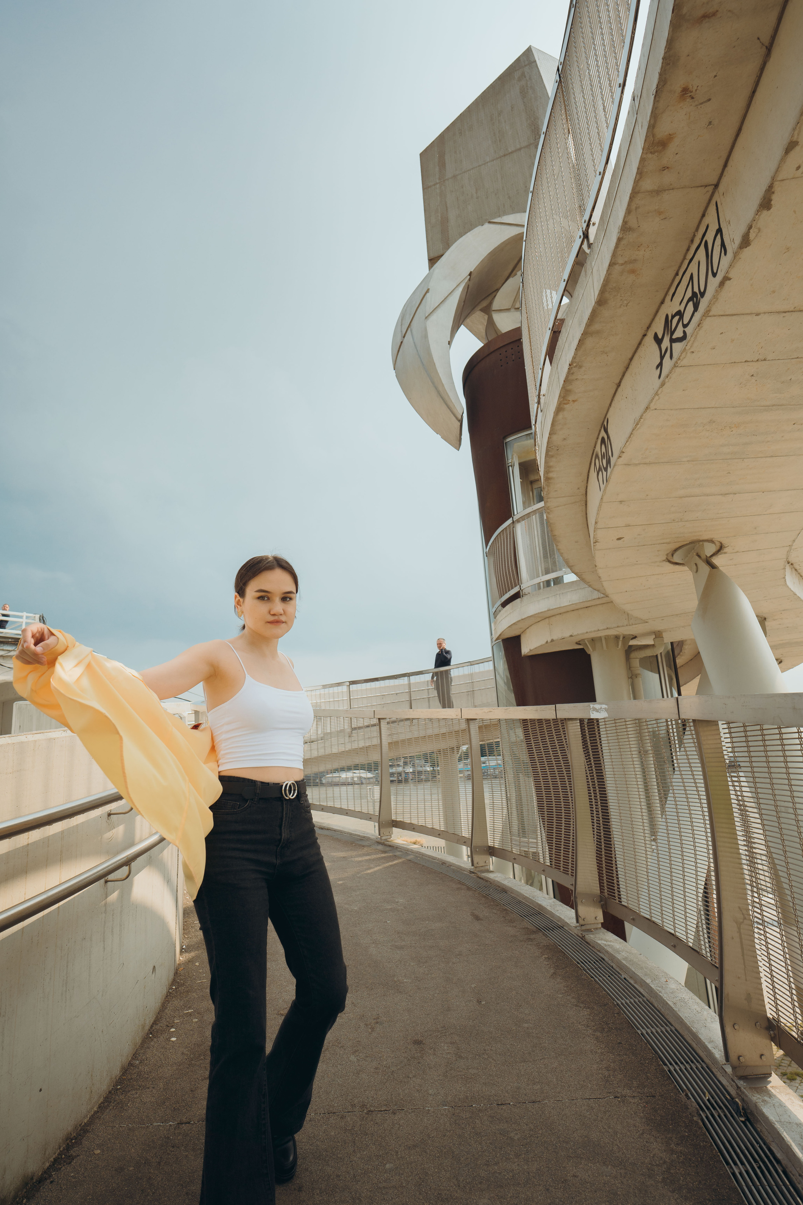 Фото съемка девушки и архитектуры. Фотограф в Белграде Чугреева Елена