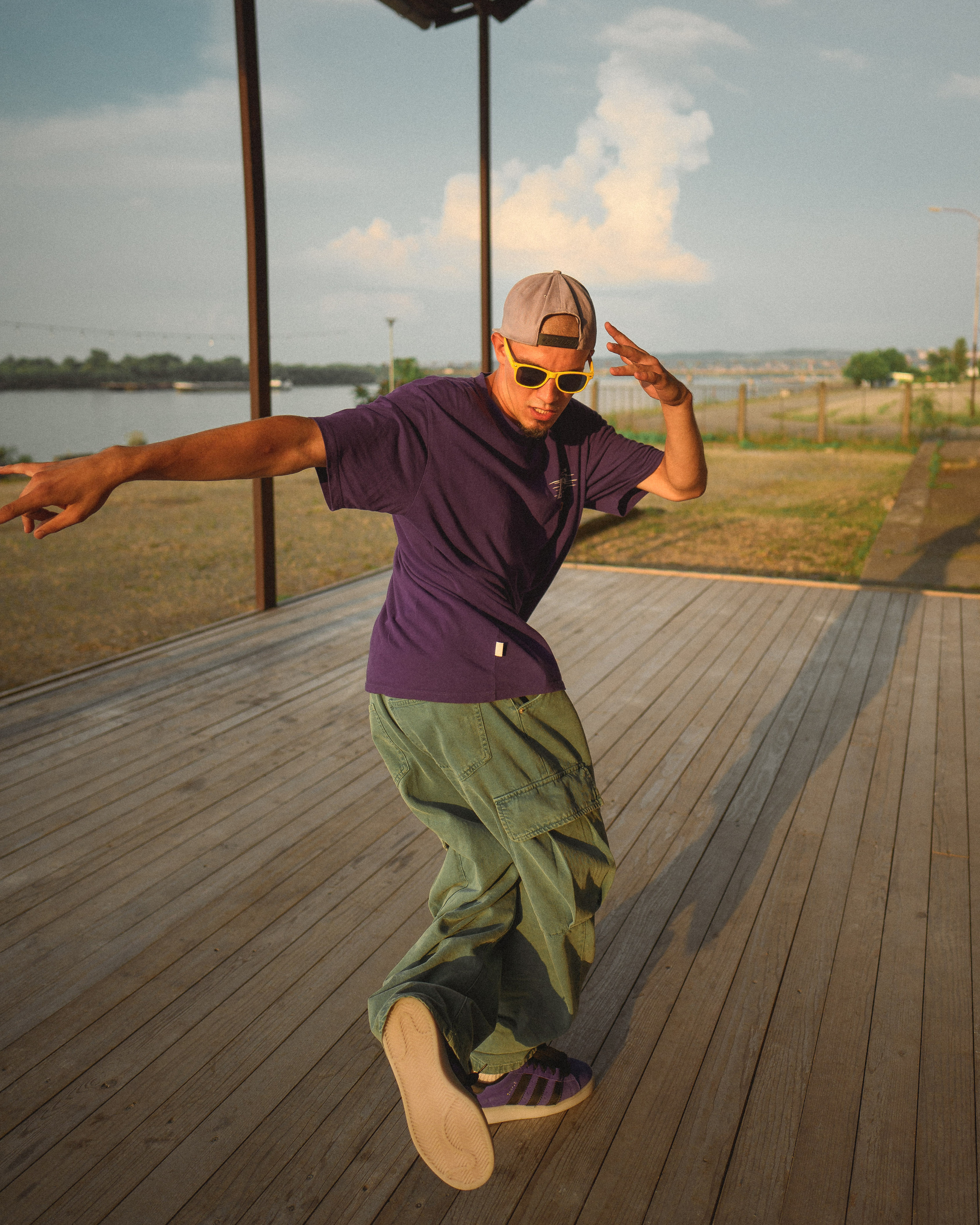 Мужская фотосессия в городе, фото съемка танца. Фотограф в Белграде Чугреева Елена