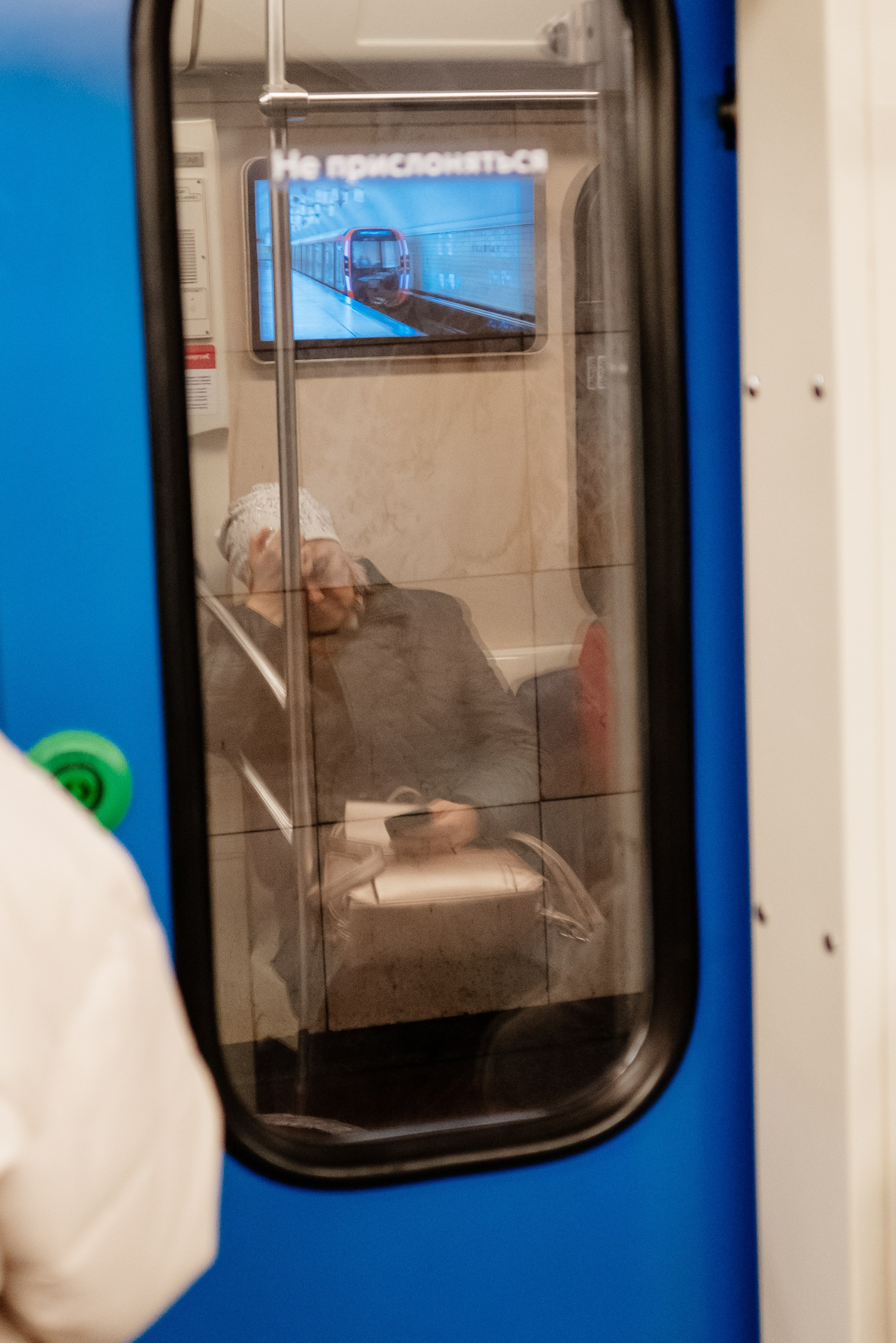 STRANGERS. Репортажный и клубный фотограф Москва