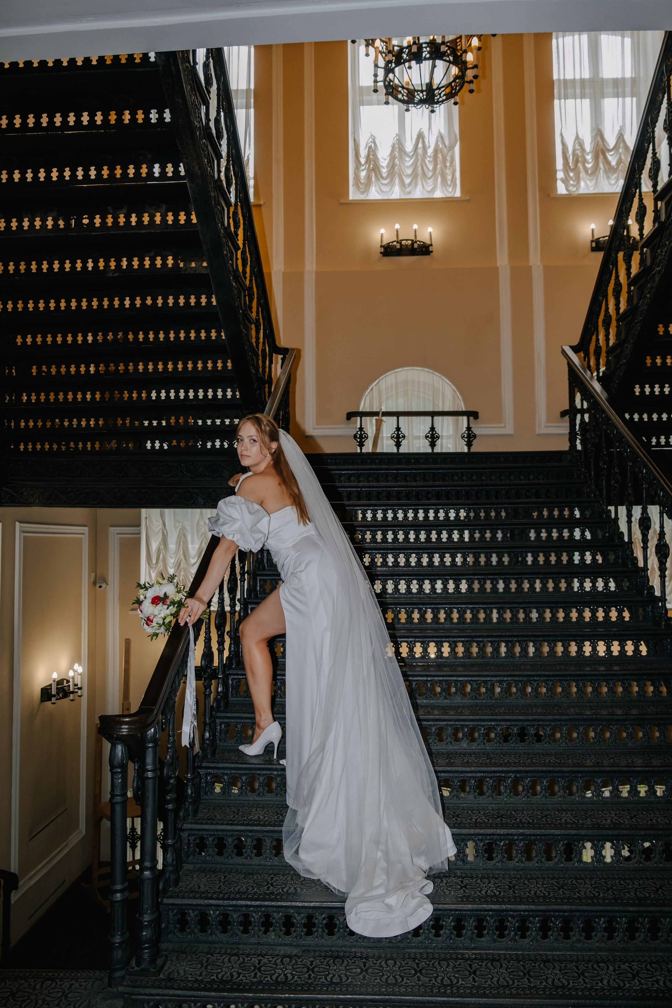 Побежали через фонтан?. Фотограф Москва, Смоленск