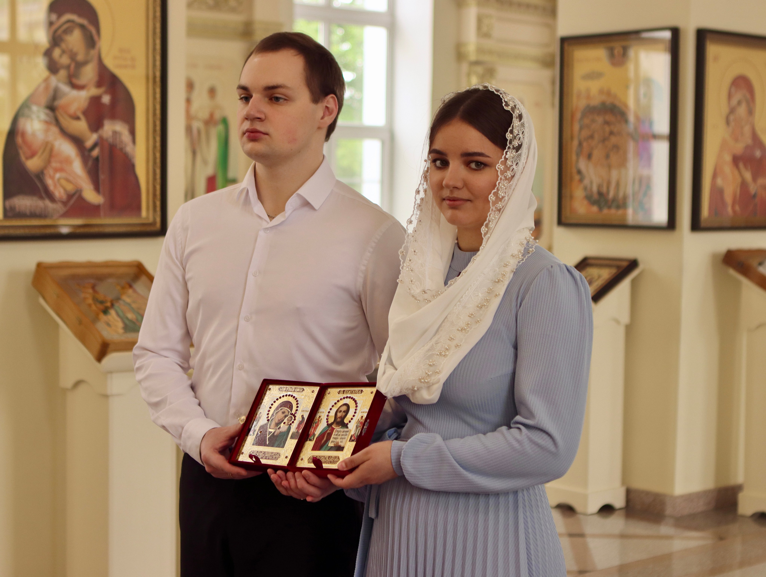 Екатерина и Александр — таинство венчание. Фотограф в Курске Смирнов Евгений