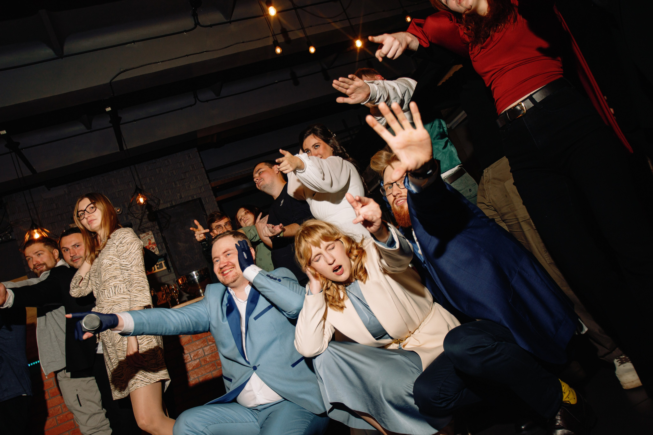 ЛЮБЛЮ ЕЁ БОЛЬШЕ НАШЕЙ МАШИНЫ