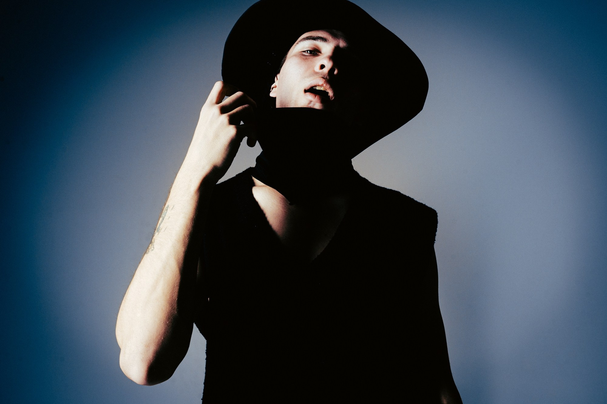 Rawerly совместно с Krizziby. Сайт фотографа Данилы Пащенко