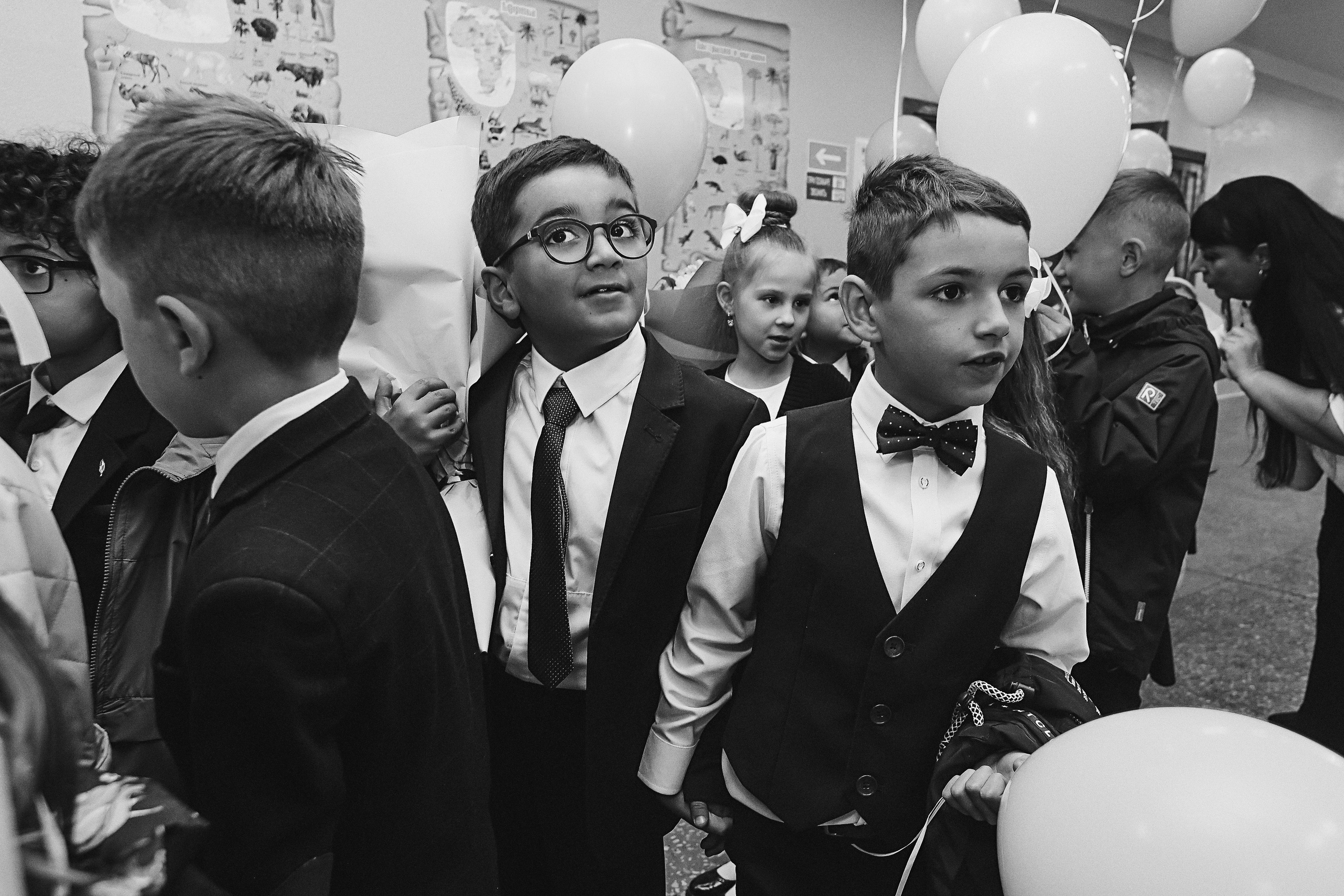 1 сентября линейка+кл час+портреты. Семейный фотограф Тюмень, фотограф на роды Салмина Мария