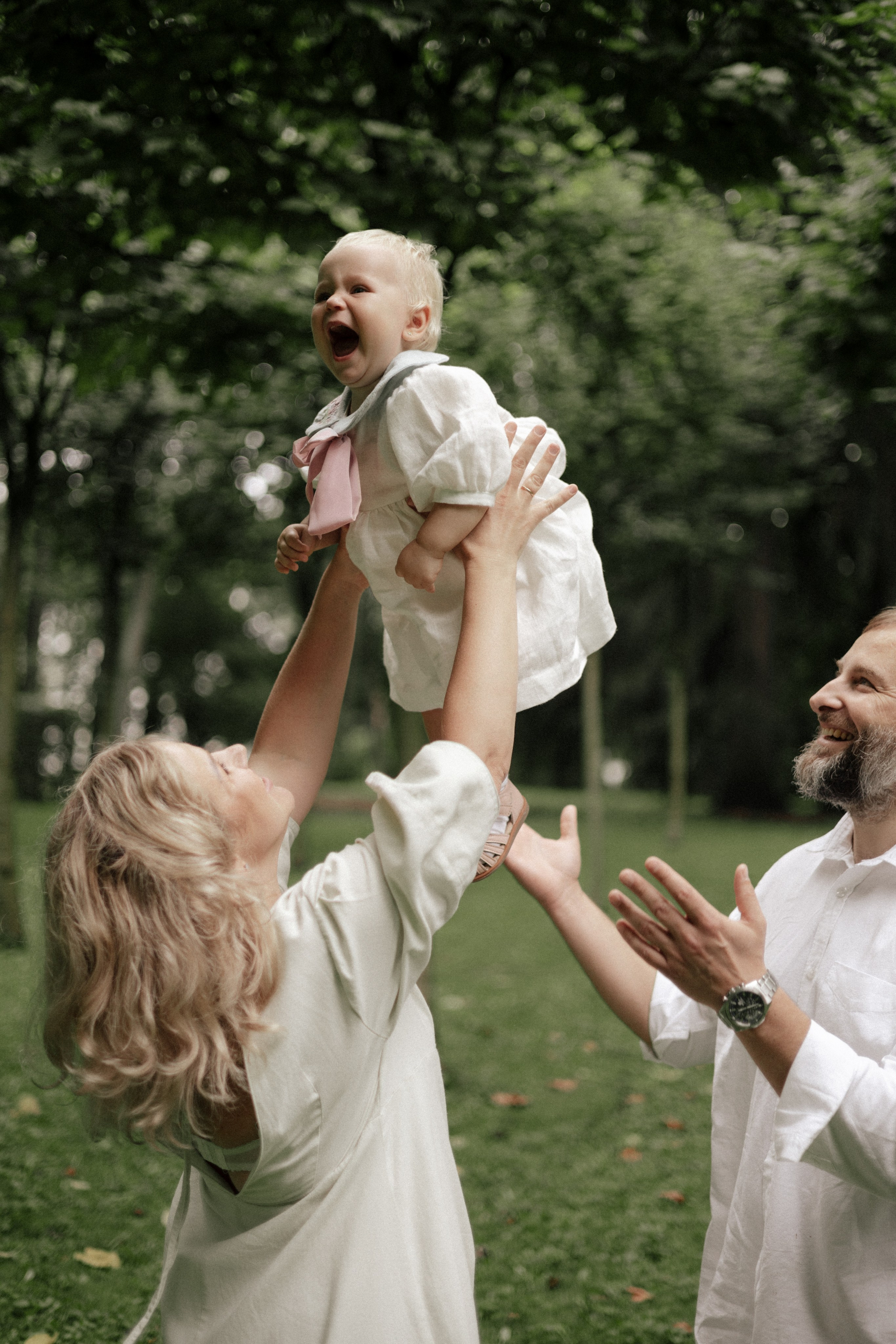 Семейная фотосессия в Оставьевском парке. Свадебный и портретный фотограф в Москве Анастасия Масюк