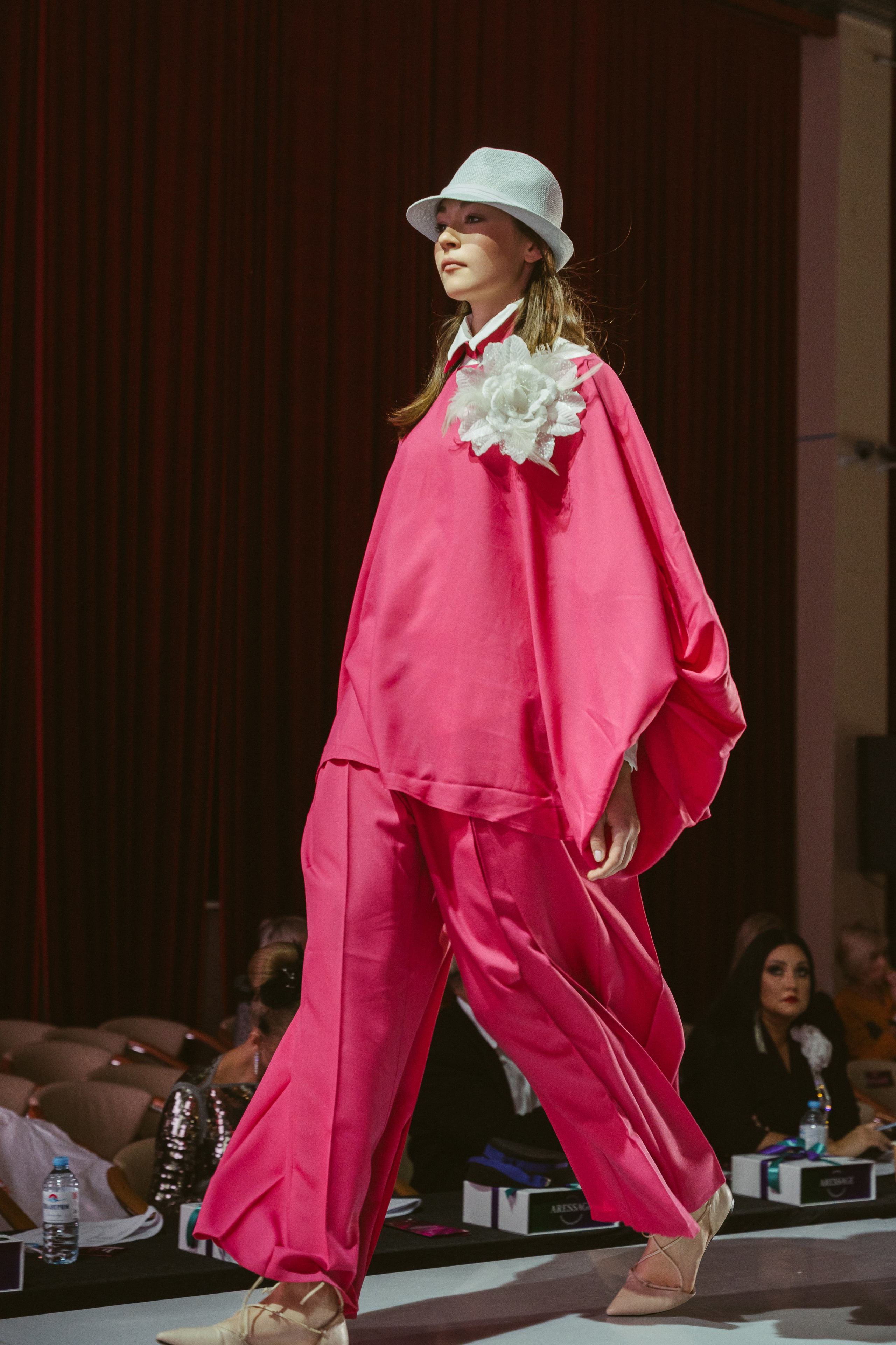 Fashion показ коллекций дизайнеров (всероссийский). Свадебный, репортажный, семейный фотограф Елена Брюхова