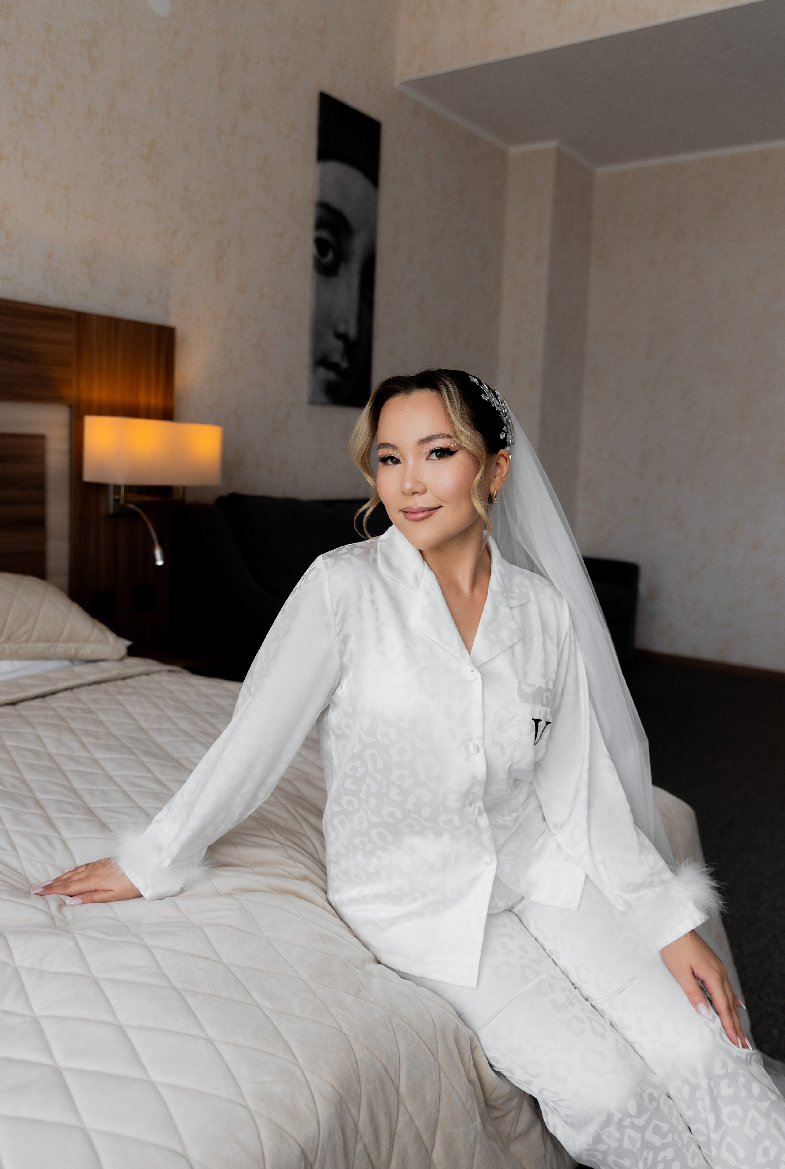 Жасулан и Сымбат в отеле Fessla — Костанай