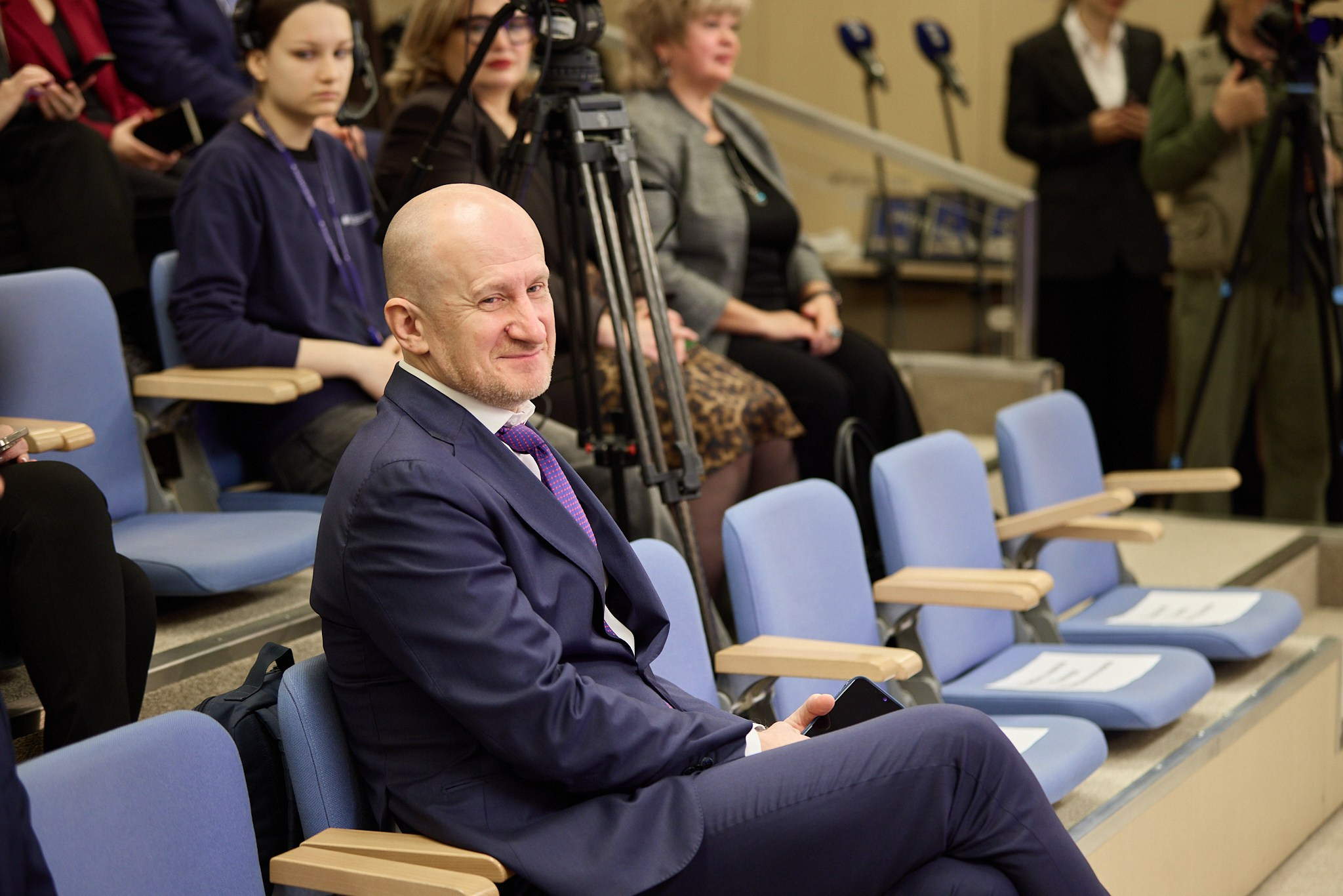 РИА Новости «Итоги отраслевого конкурса GXP-Профи 2025». Режиссёр, клипмейкер, фотограф — Андрей Охота