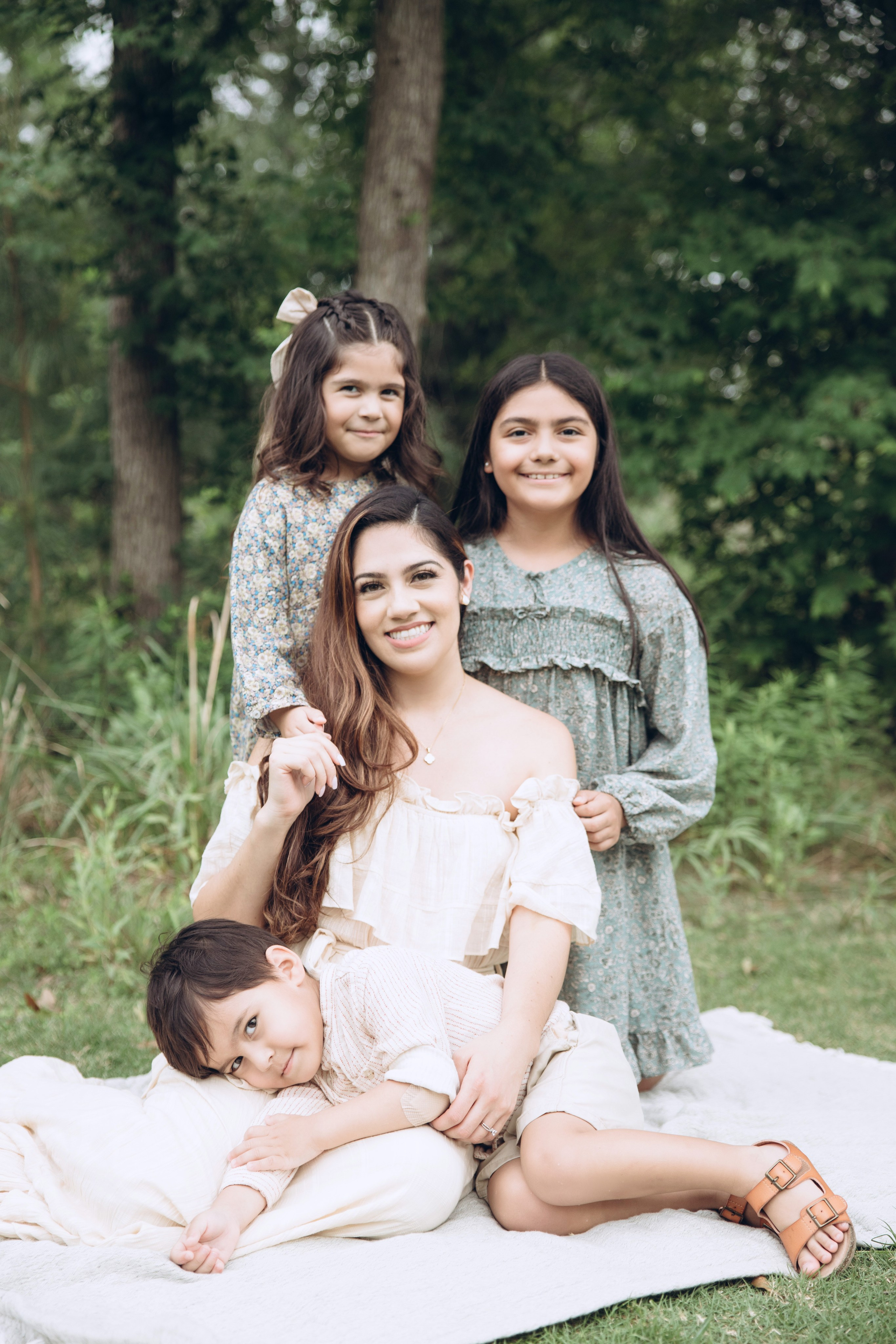 Family stories. Family&Couple Photographer