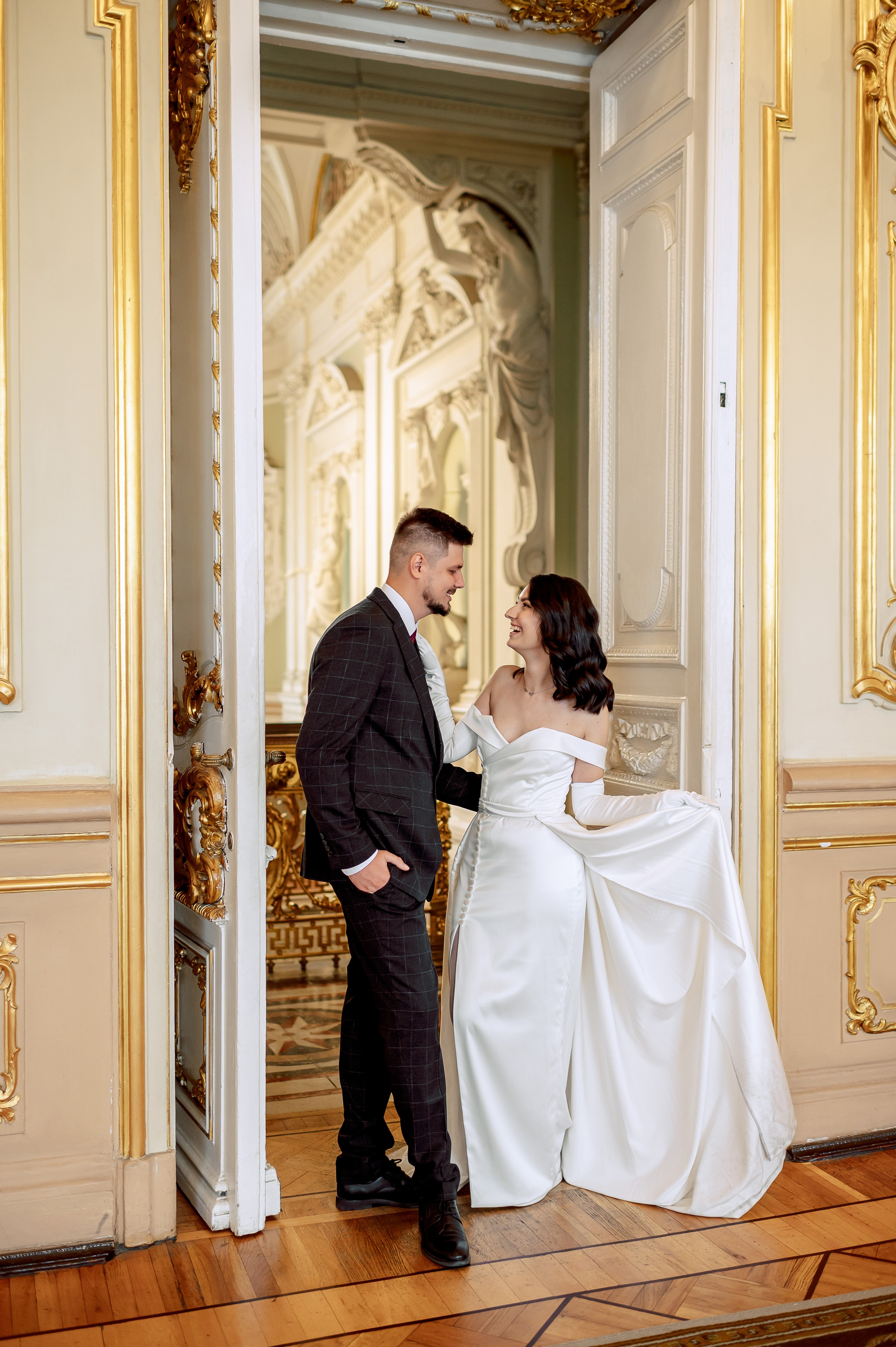 Камерная свадьба в Первом Дворце Бракосочетания №1 на Английской набережной Яны и Евгения. Портретный, семейный и свадебный фотограф в Санкт-Петербурге и в Пушкине Ширяев Денис