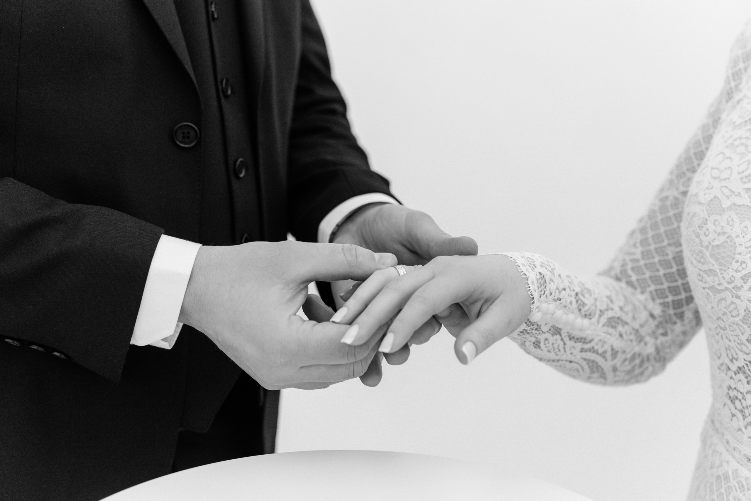 ЗАГС Октябрьского района (большой зал). Ваш семейный фотограф в Минске — Вика Трегубова