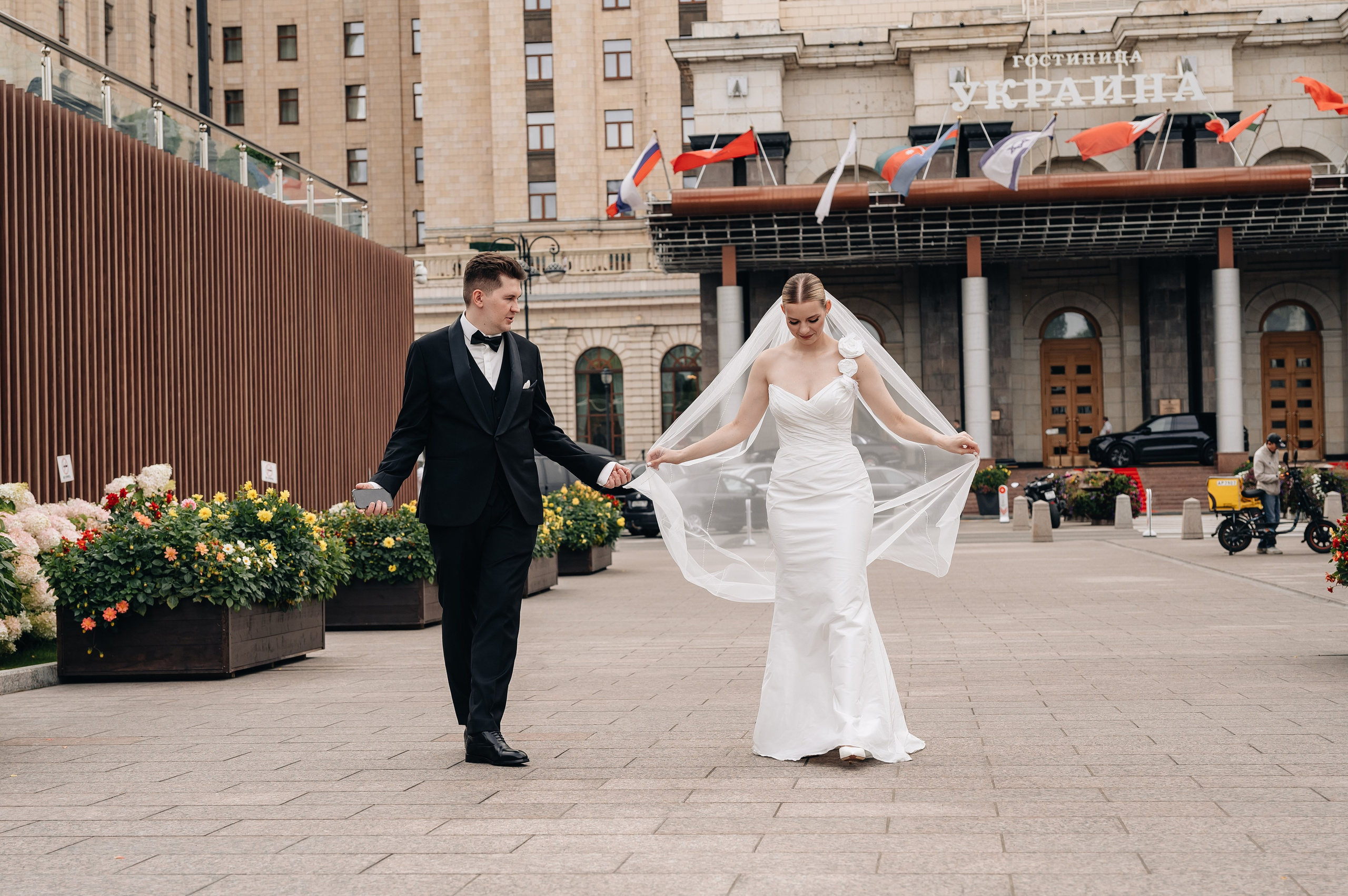П&А | Гостиница «Украина», ГУМ и Таганский ЗАГС. Портретный фотограф Москва Светлана Кашура