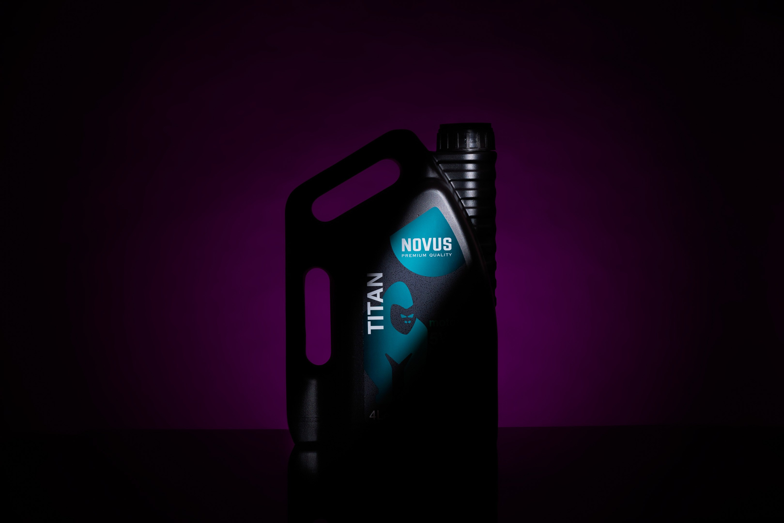 Novus motor oil advertising - photographer Andrey Dunin