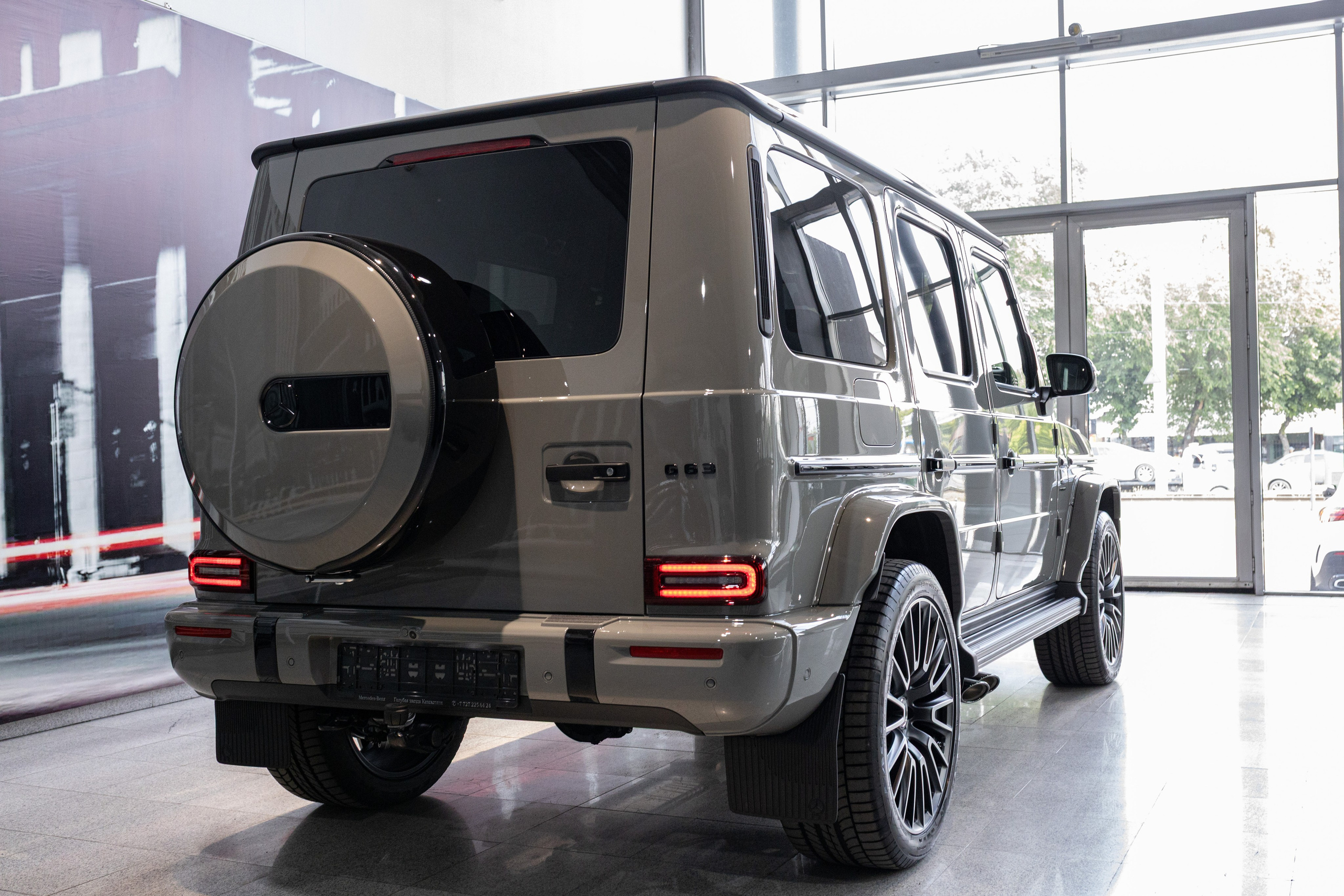 Автомобили Mercedes Benz. Коммерческий фотограф в Алматы Марина Милис. Съёмка для брендов, компаний и проектов