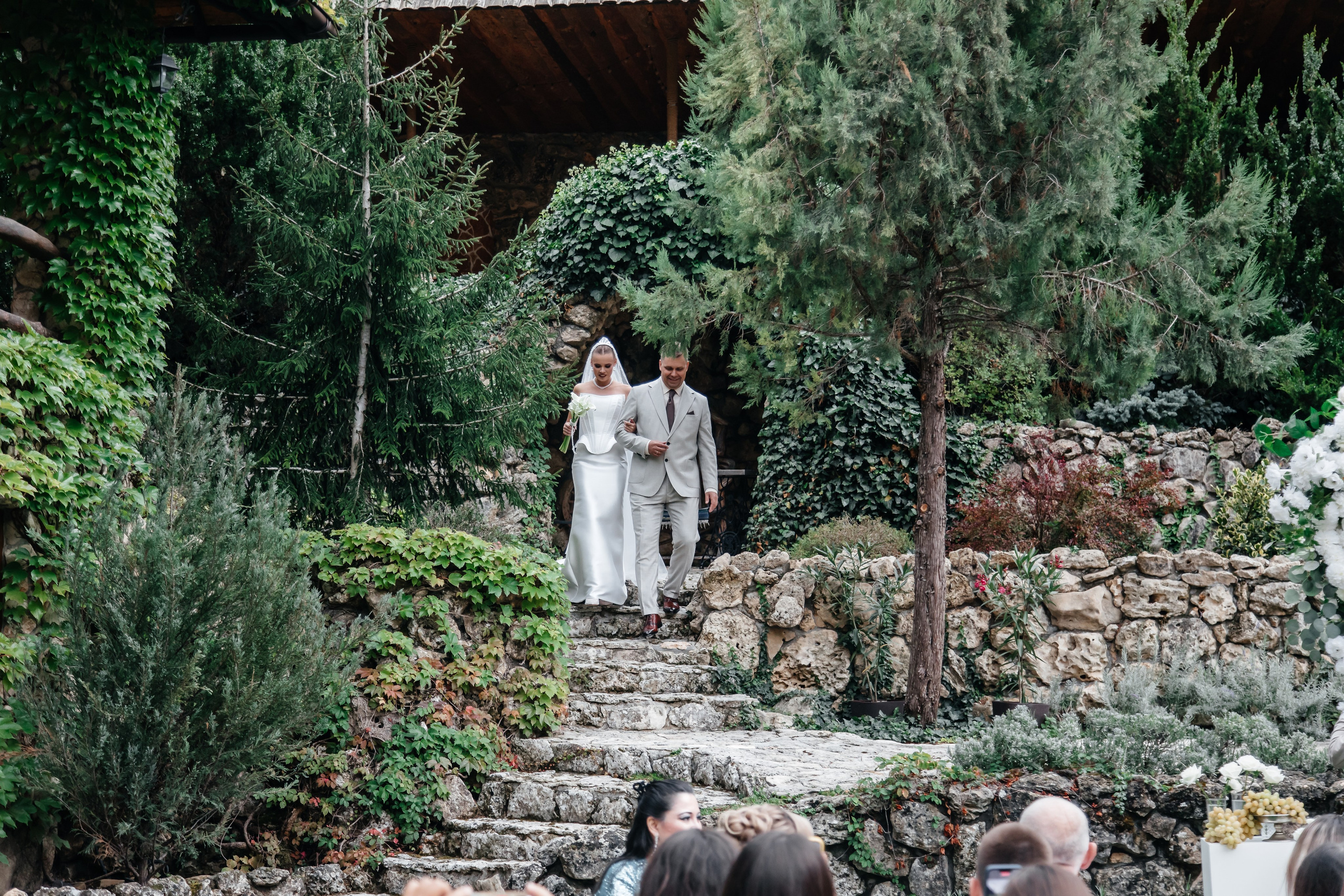 Анонс свадьбы для Павла и Евгении. Усадьба Феодоро. Свадебный фотограф в Крыму и Севастополе Ольга Баскакова