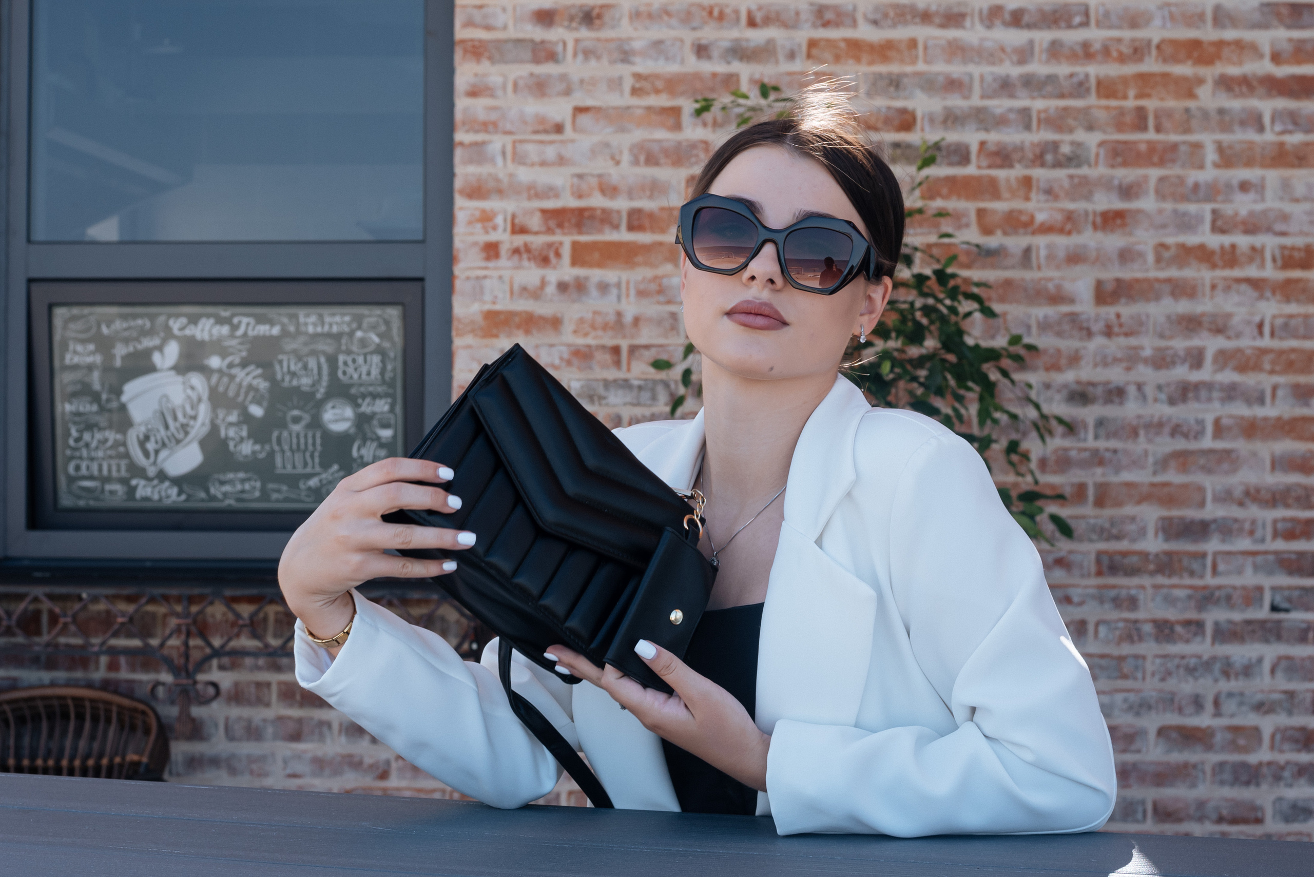 Сумки и очки на Wildberries. Детский и семейный фотограф выпускной альбом Приморско-Ахтарск