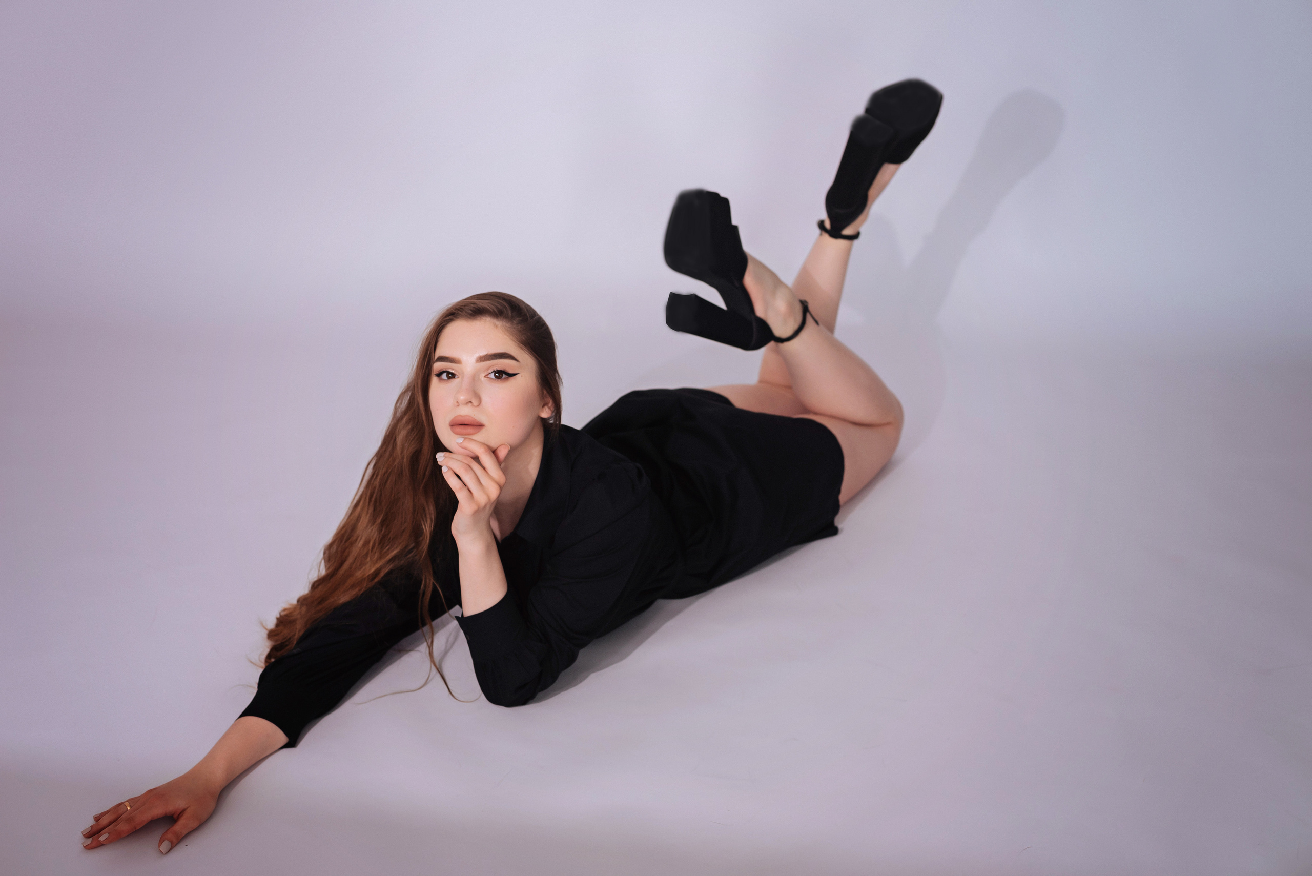 Портретная фотосессия в студии. Детский и семейный фотограф выпускной альбом Приморско-Ахтарск