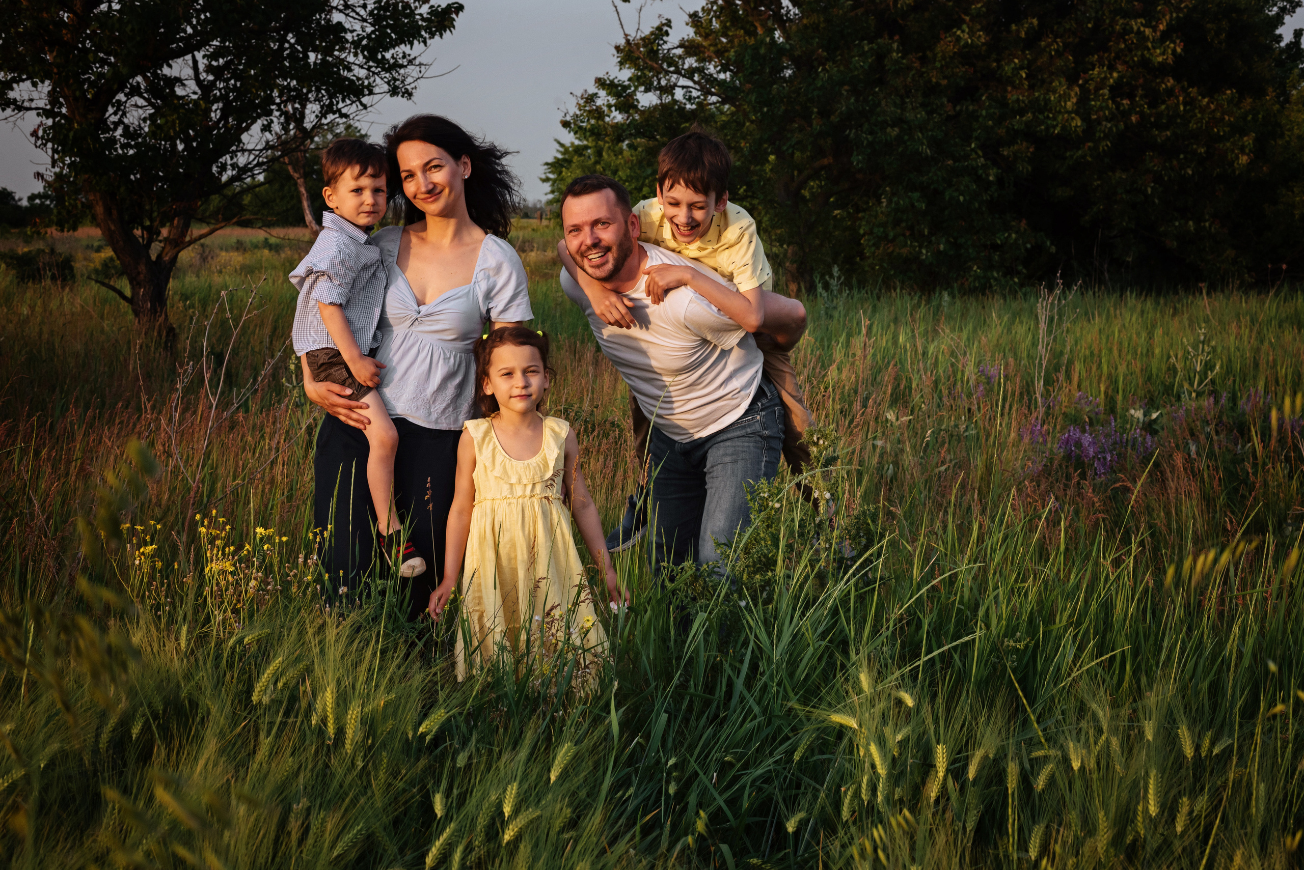 Время для семьи. Детский и семейный фотограф выпускной альбом Приморско-Ахтарск