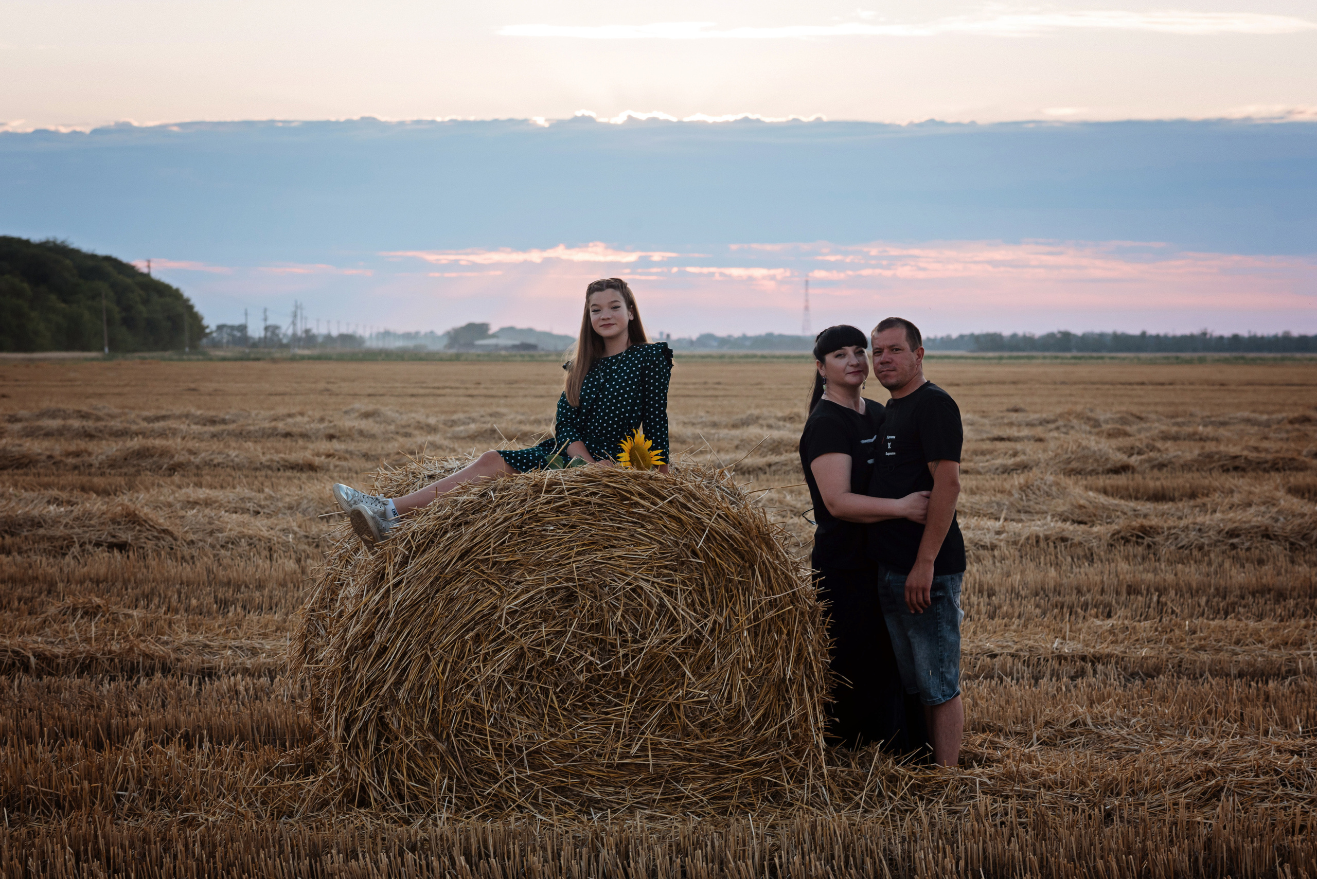 Яркие подсолнухи. Детский и семейный фотограф выпускной альбом Приморско-Ахтарск