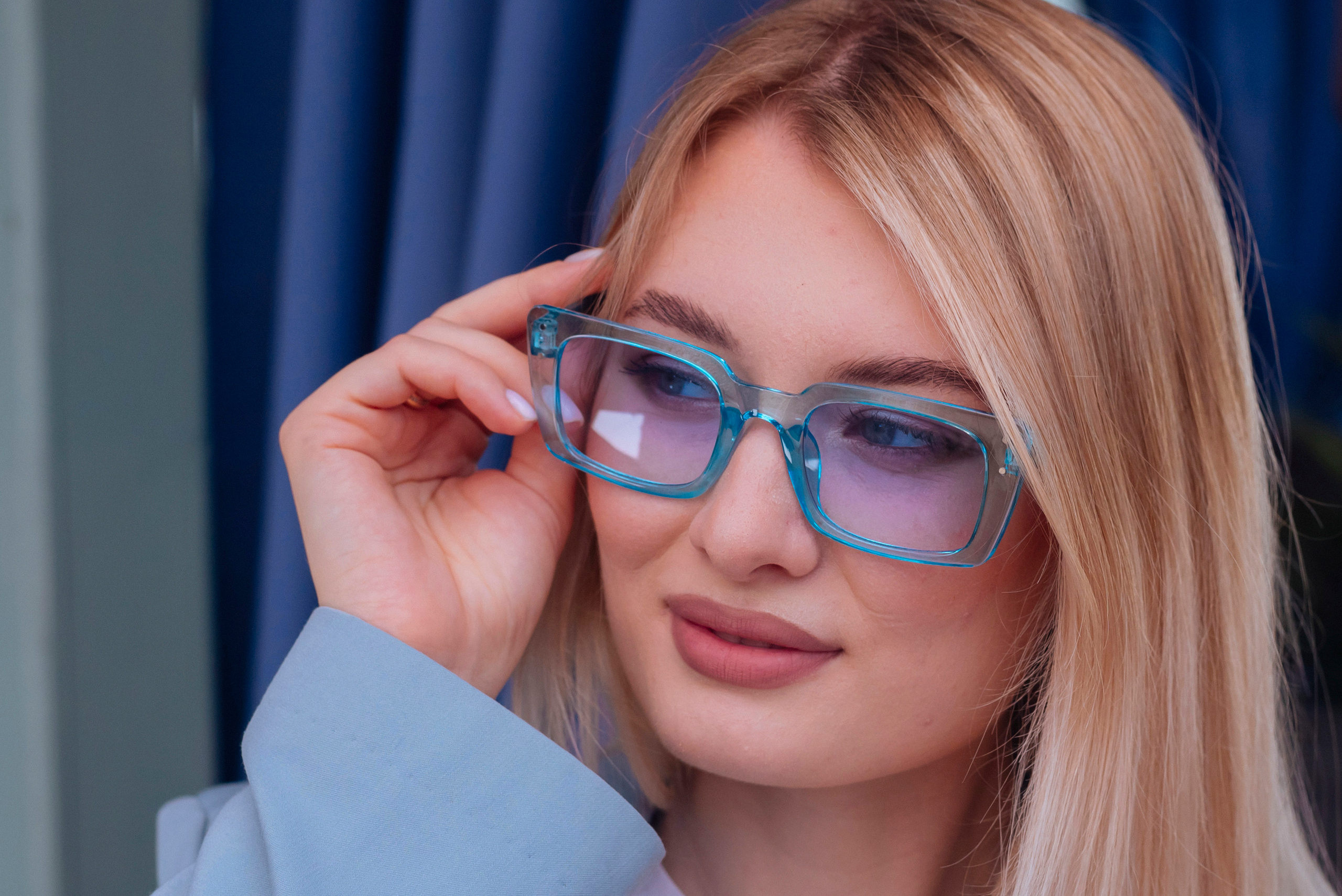 Сумки и очки на Wildberries. Детский и семейный фотограф выпускной альбом Приморско-Ахтарск