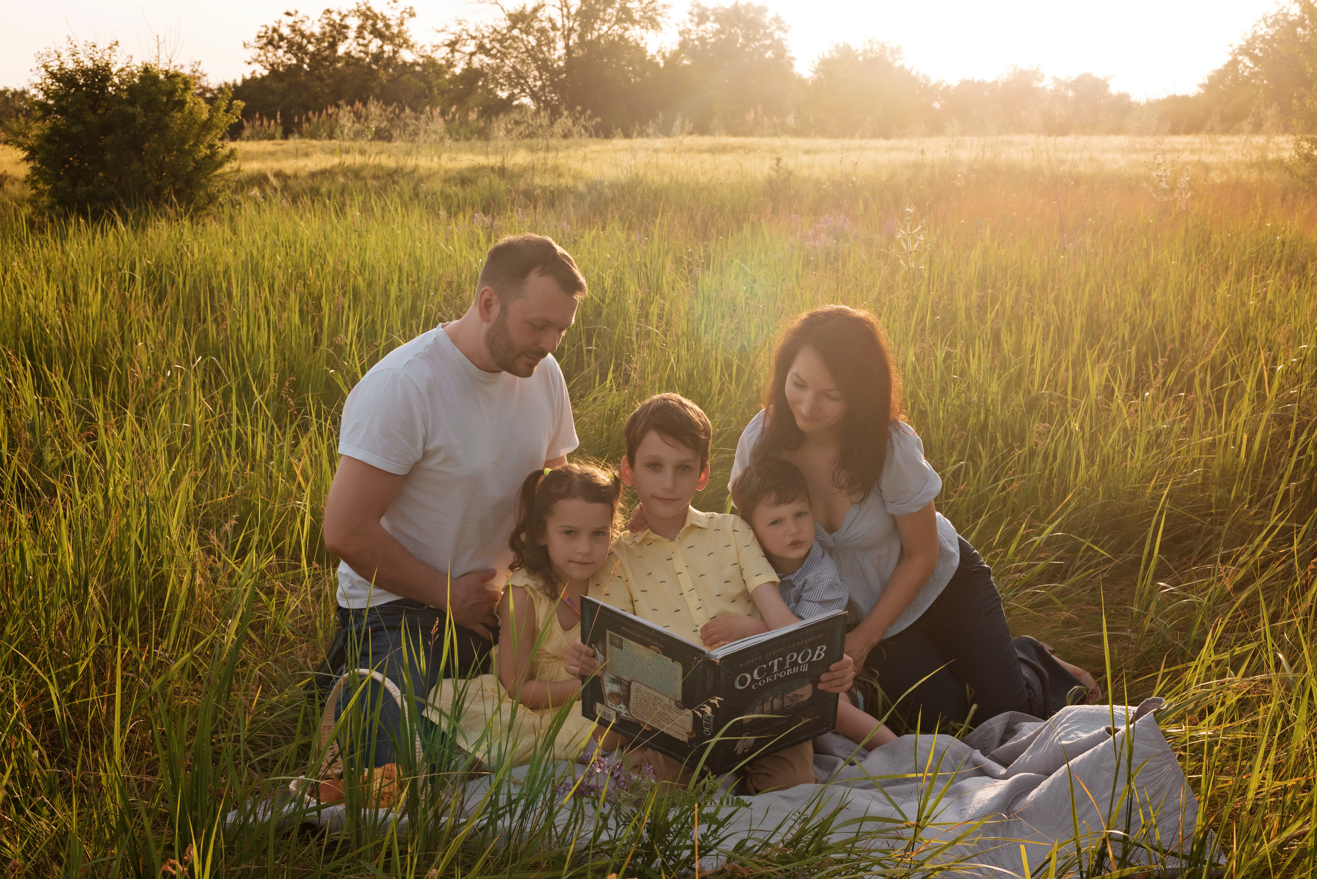 Время для семьи. Детский и семейный фотограф выпускной альбом Приморско-Ахтарск