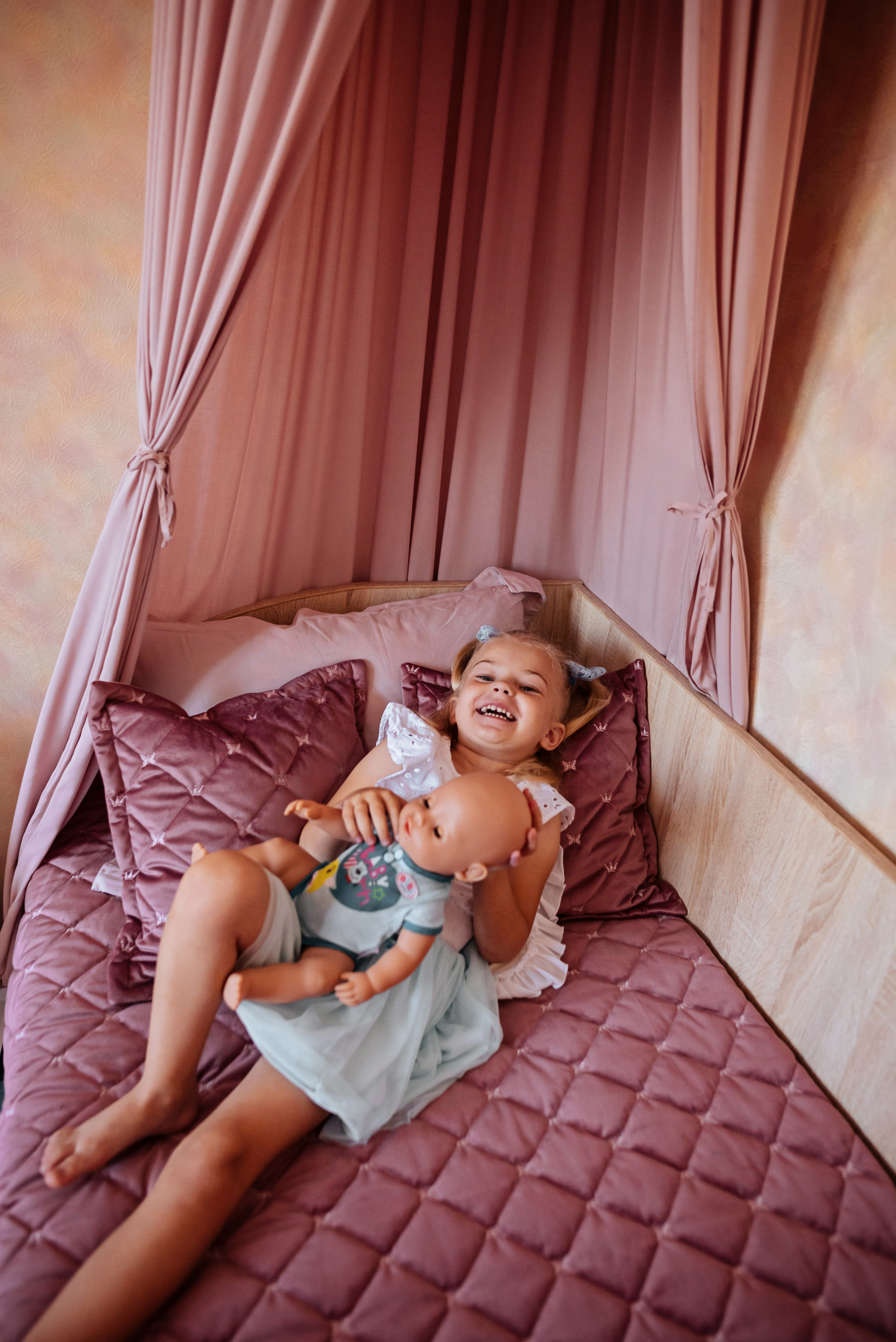 Алена с дочкой. Детский и семейный фотограф выпускной альбом Приморско-Ахтарск