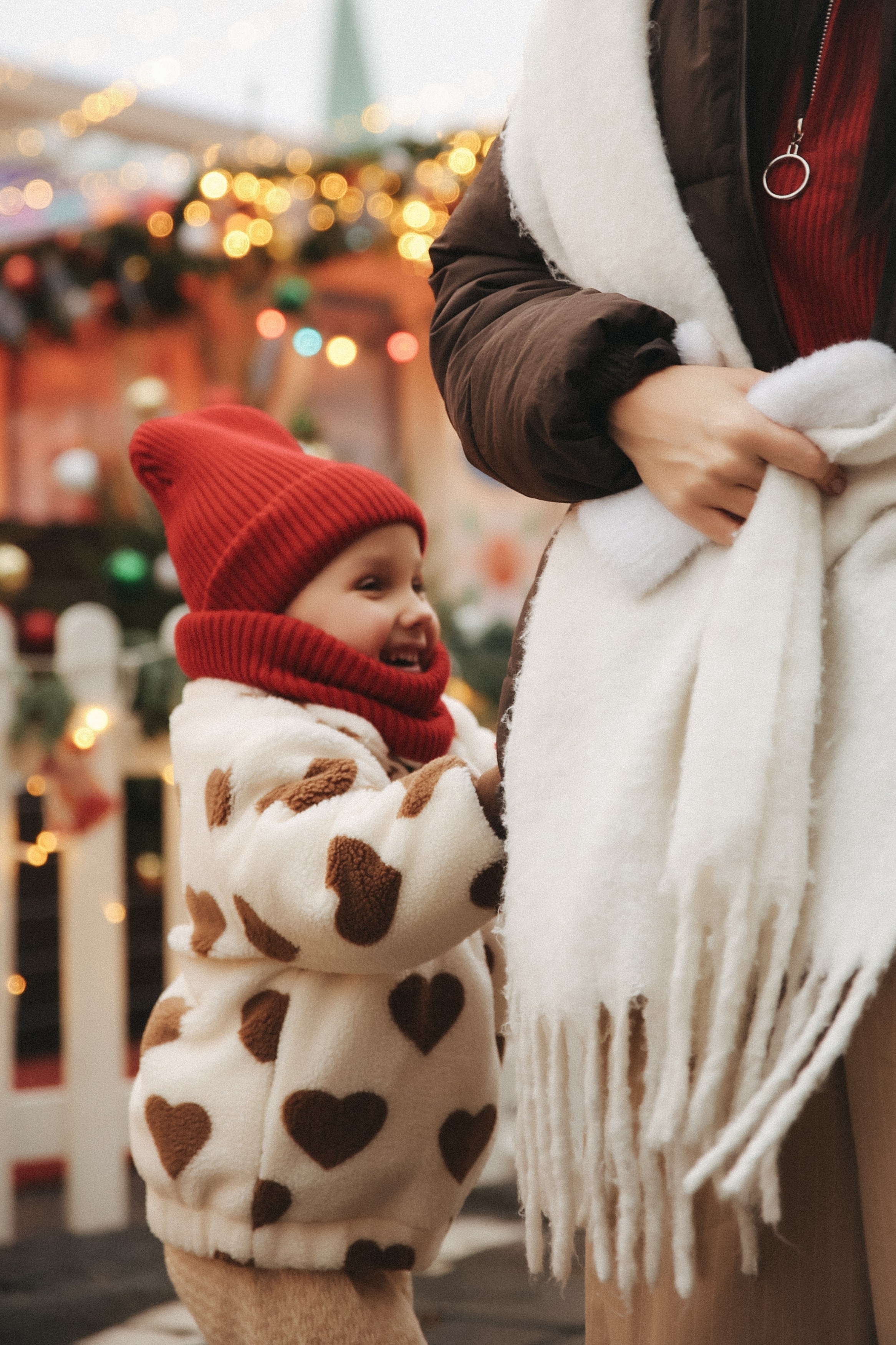 Новогодняя фотосессия на Гум ярмарка мама и дочка. Фотограф Владимир Москва