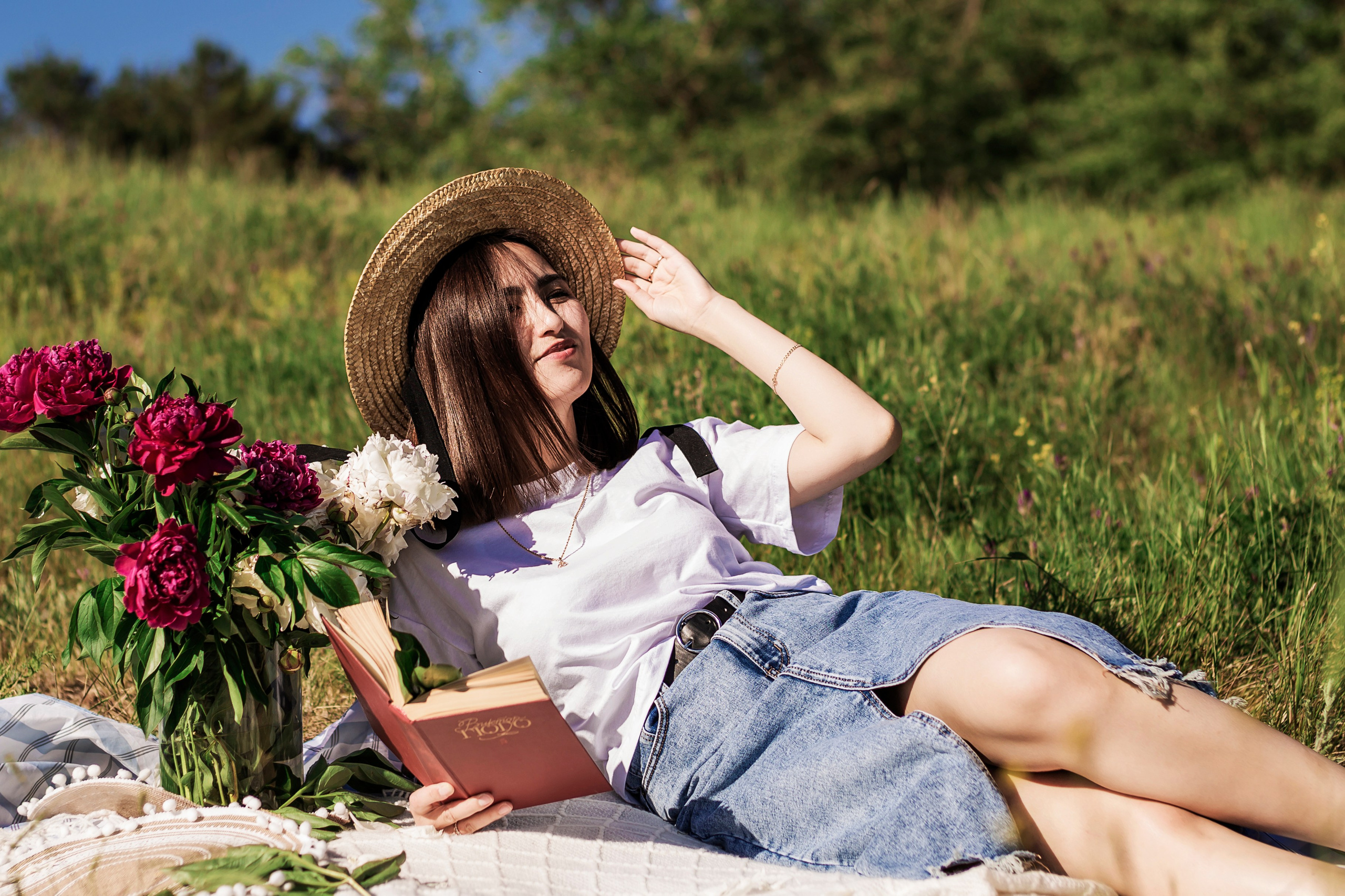 Фотосессия с пионами. Семейный фотограф в Саратове