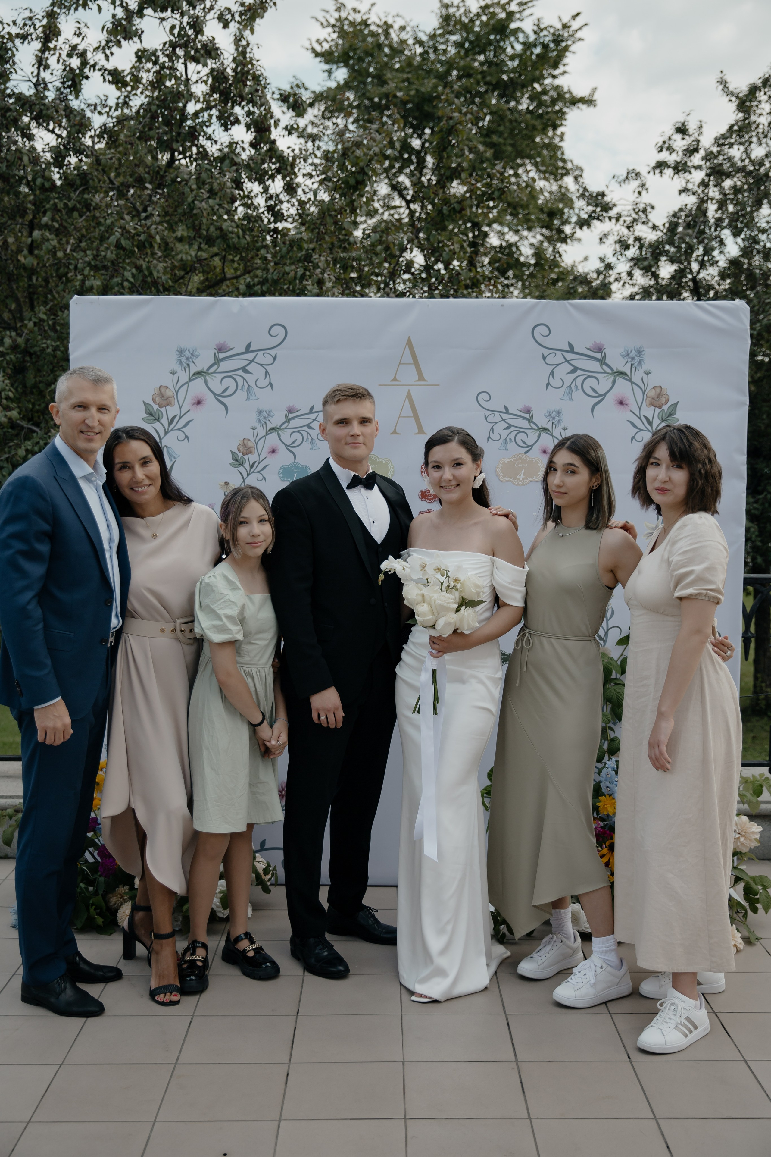 25.08.2024. RETOUCH-HOUSE